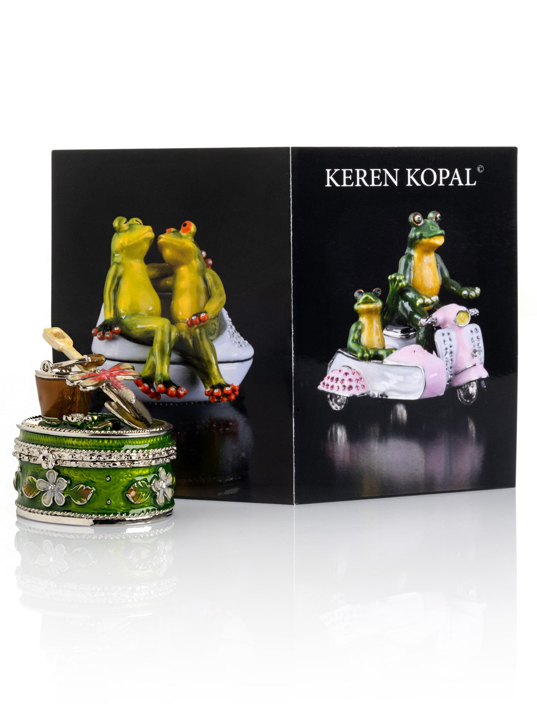 Keren Kopal Bucket & a Shovel with Pink Dragonfly Box