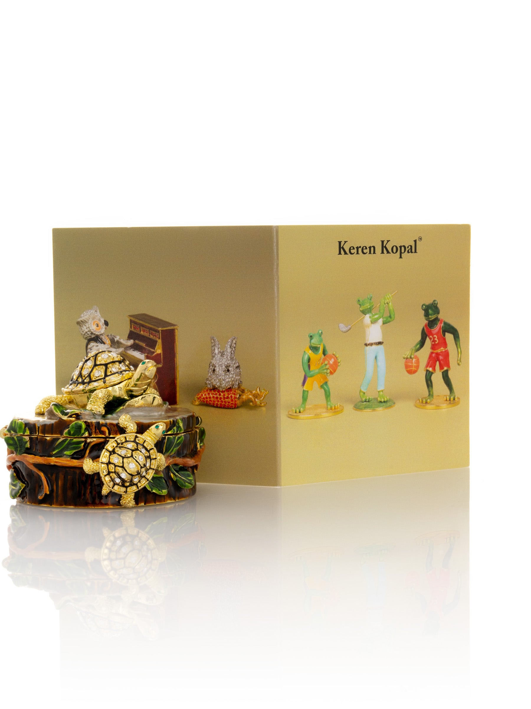 Keren Kopal Turtles on Tree Trunk