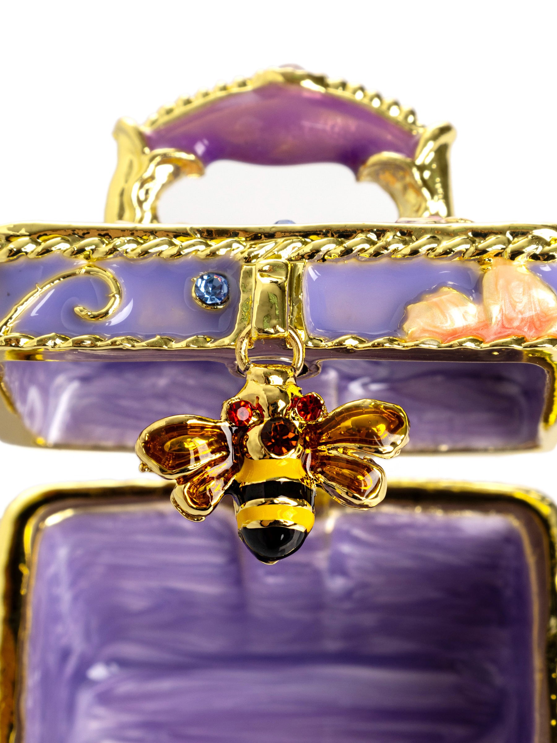 Keren Kopal vintage travel Bag with a Bee Lock