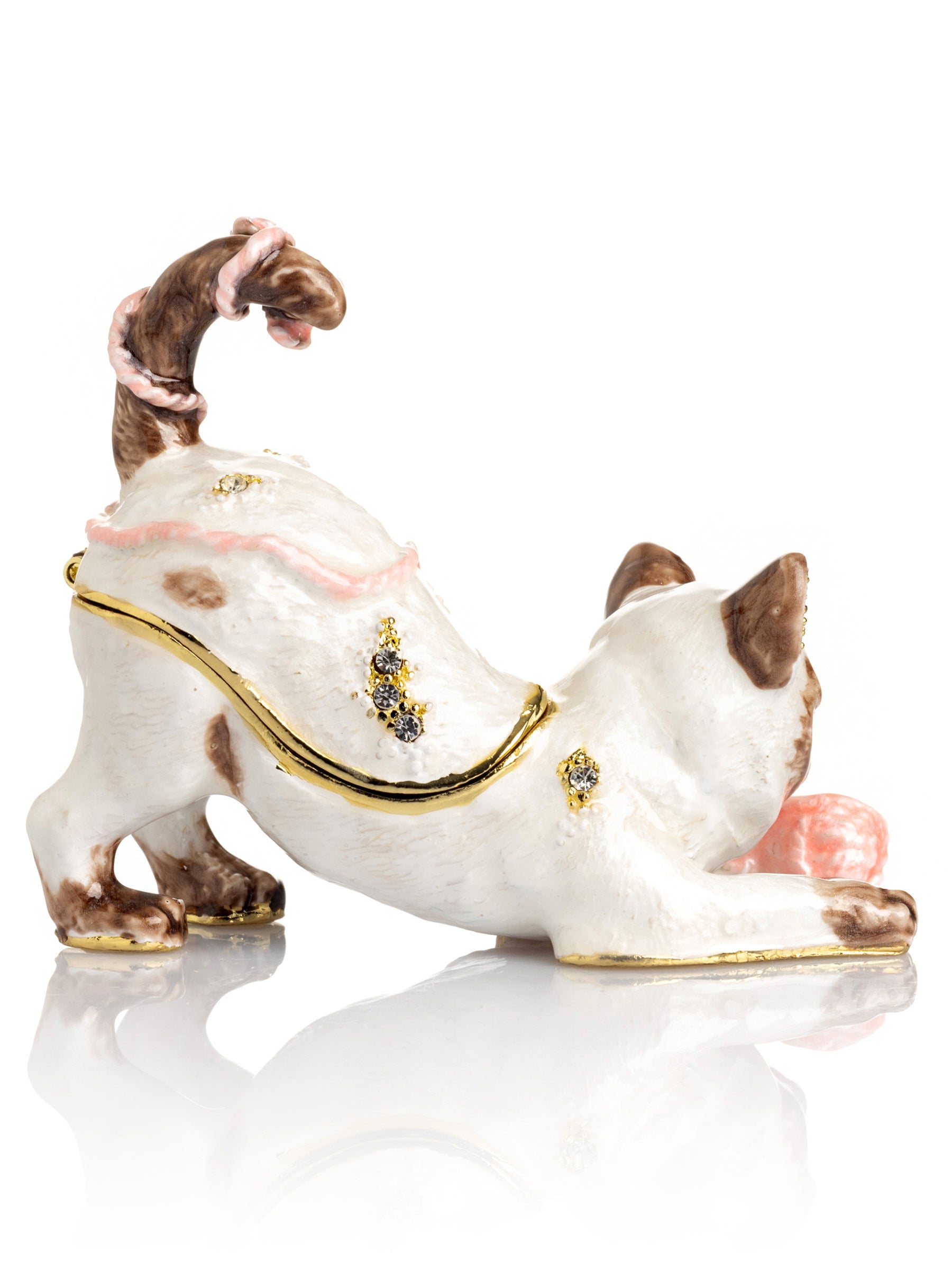 Keren Kopal Cat Playing with a ball of wool