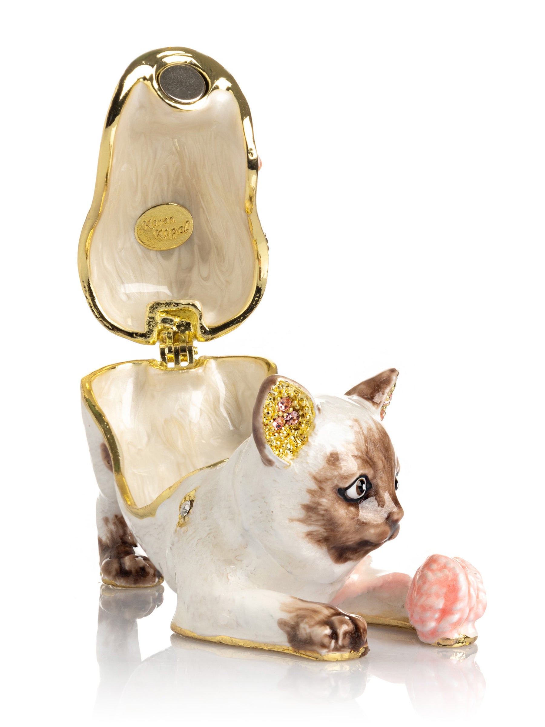 Keren Kopal Cat Playing with a ball of wool