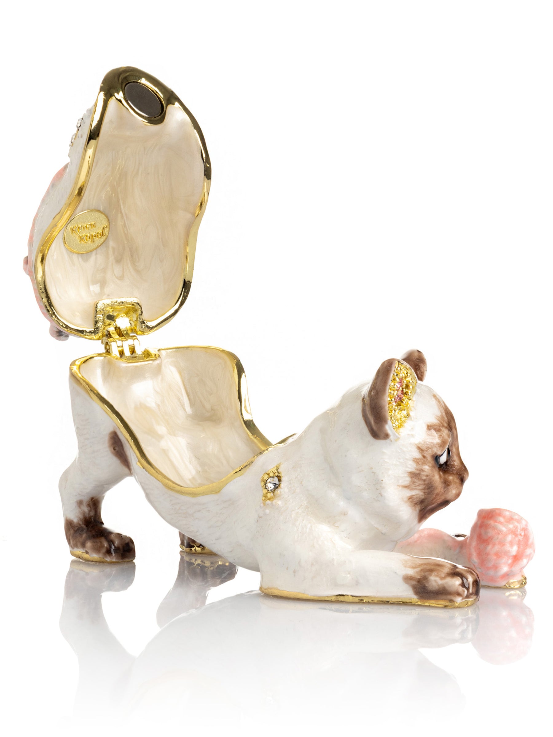 Keren Kopal Cat Playing with a ball of wool