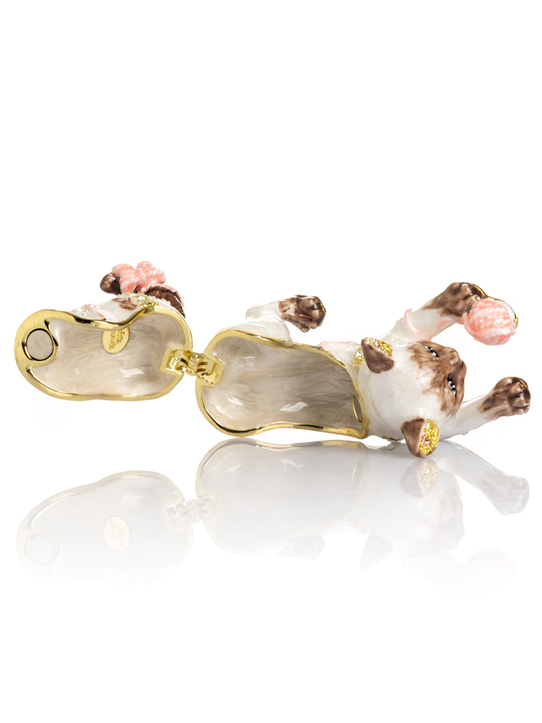 Keren Kopal Cat Playing with a ball of wool