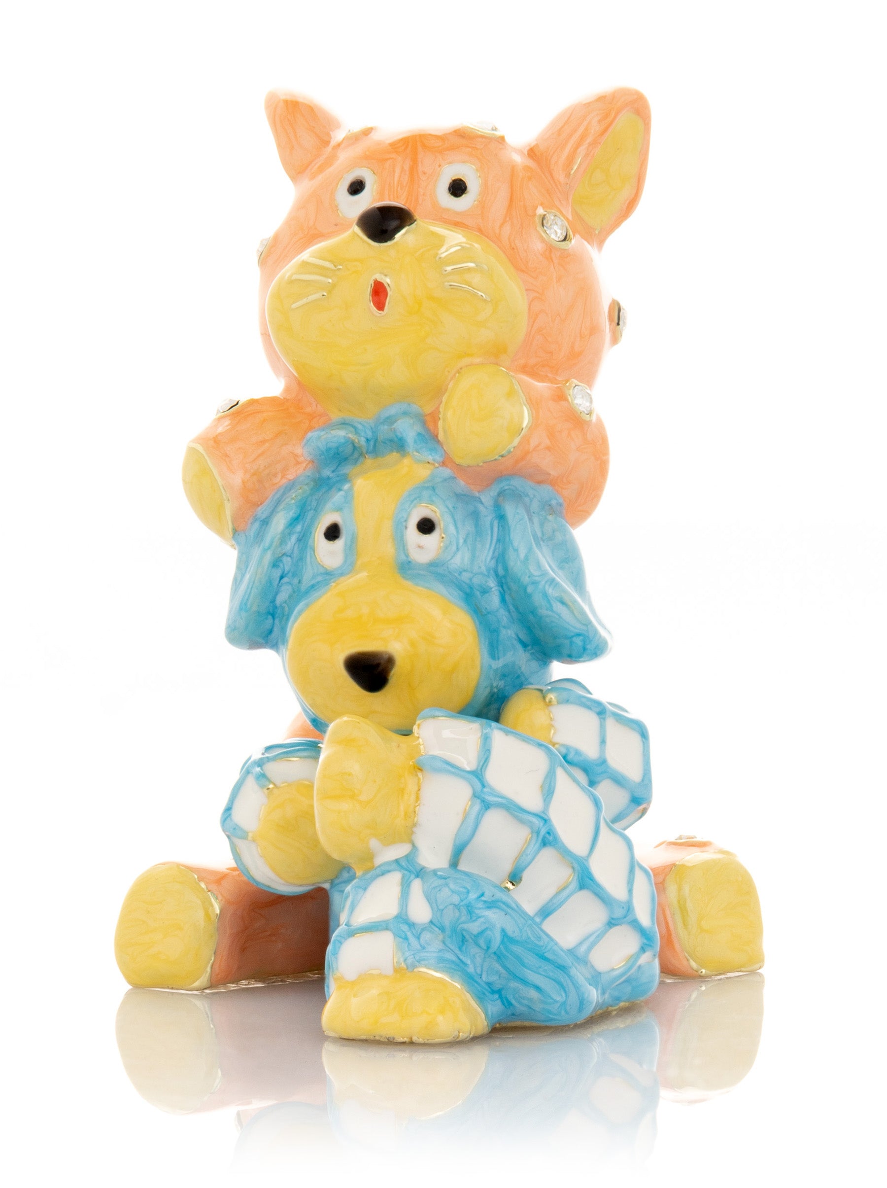 Keren Kopal Cat & Dog Friends sitting Together