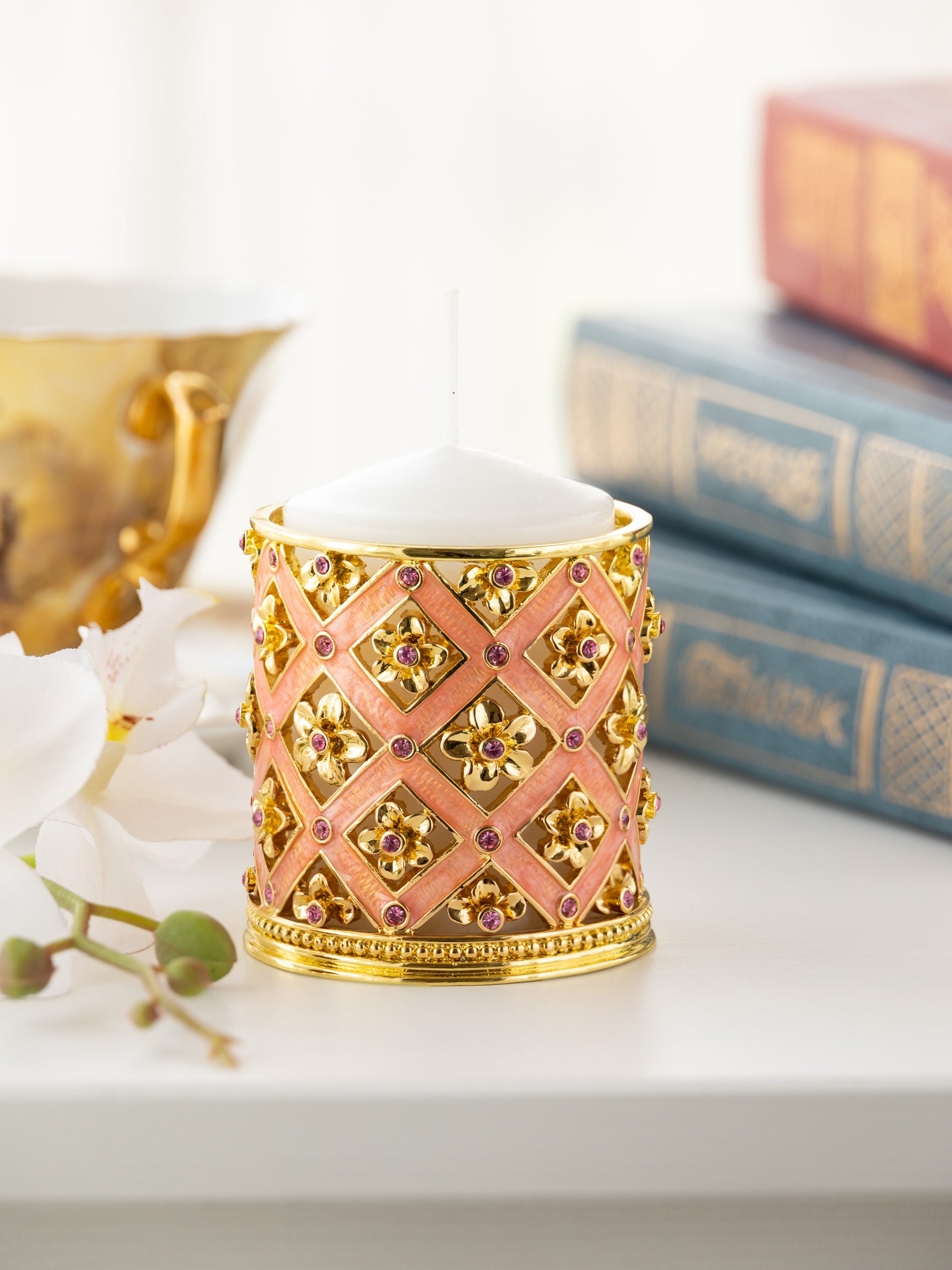 Keren Kopal Pink Decorated Candle Holder