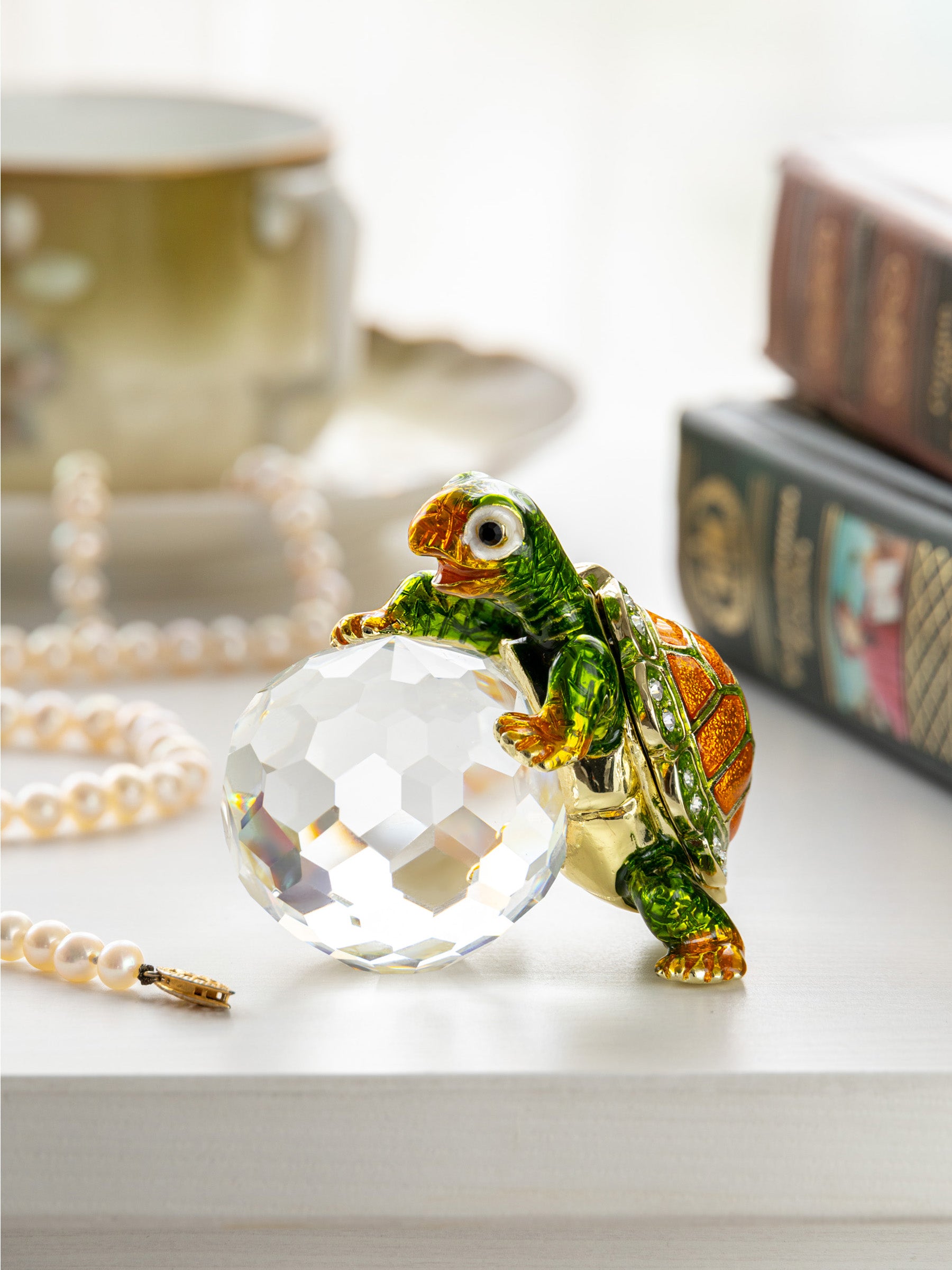 Keren Kopal Turtle on Crystal