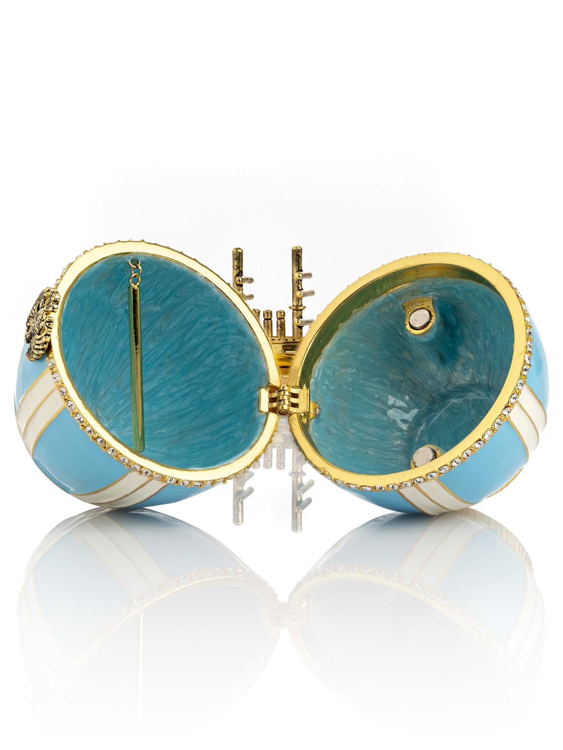 Keren Kopal Light Blue Egg with a Sailing ship