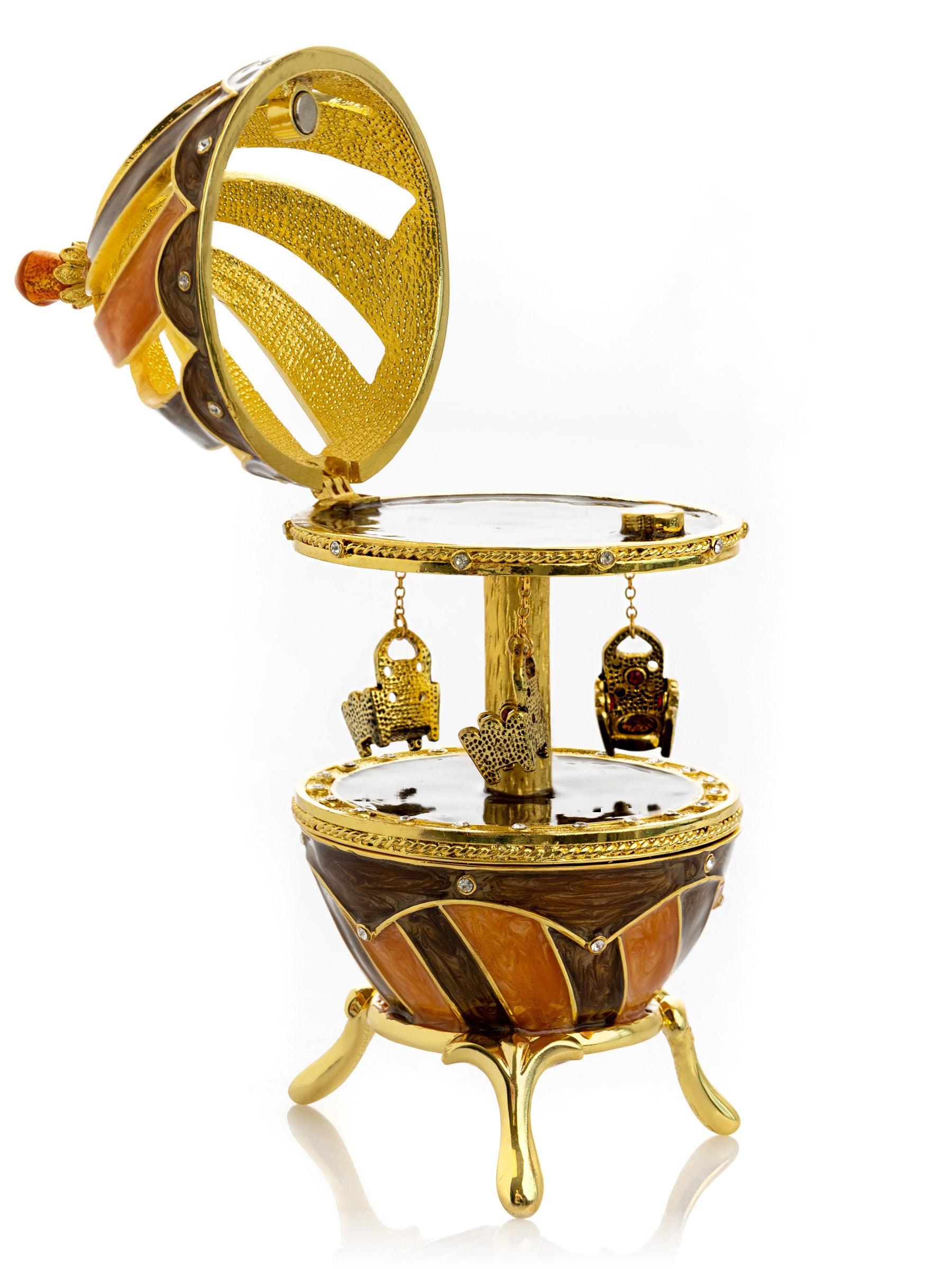 Keren Kopal Brown Carousel With Royal Chairs