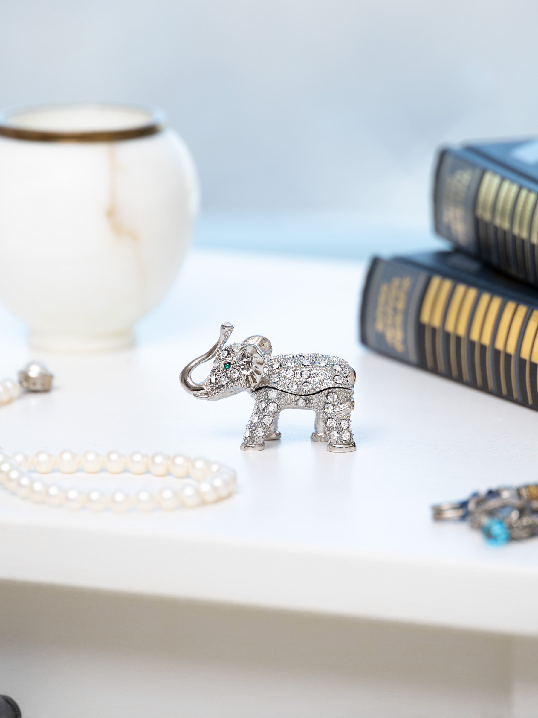 Keren Kopal Silver Elephant with Green Eyes