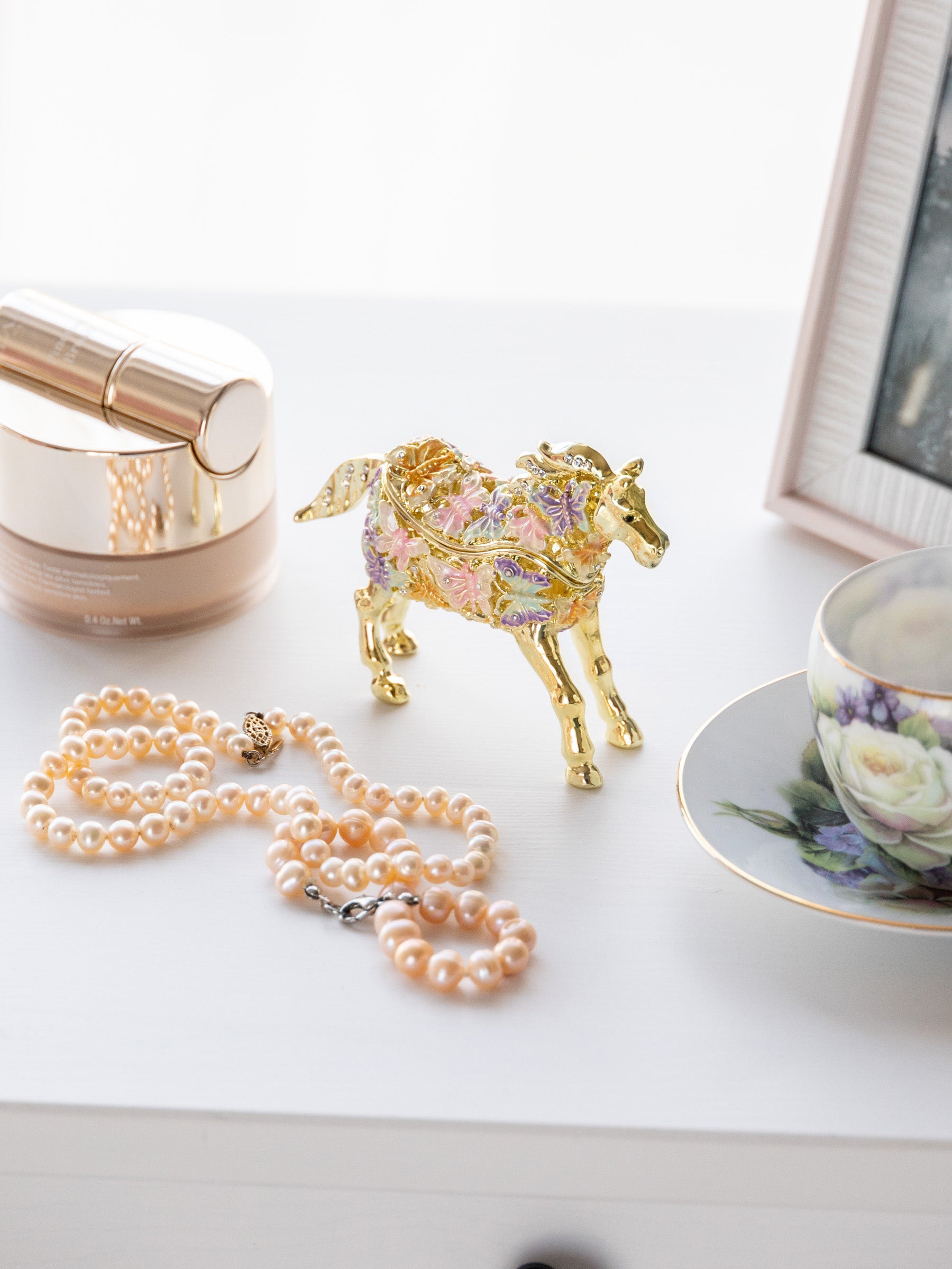 Keren Kopal Golden Horse Decorated with butterflies