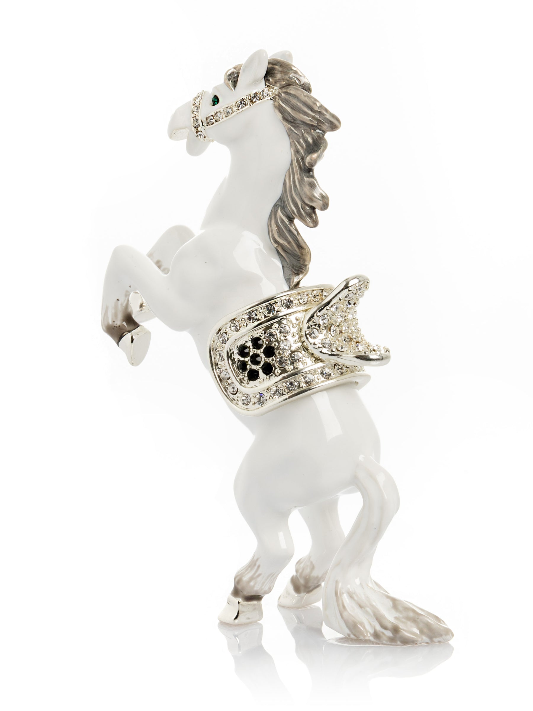 Keren Kopal White Horse