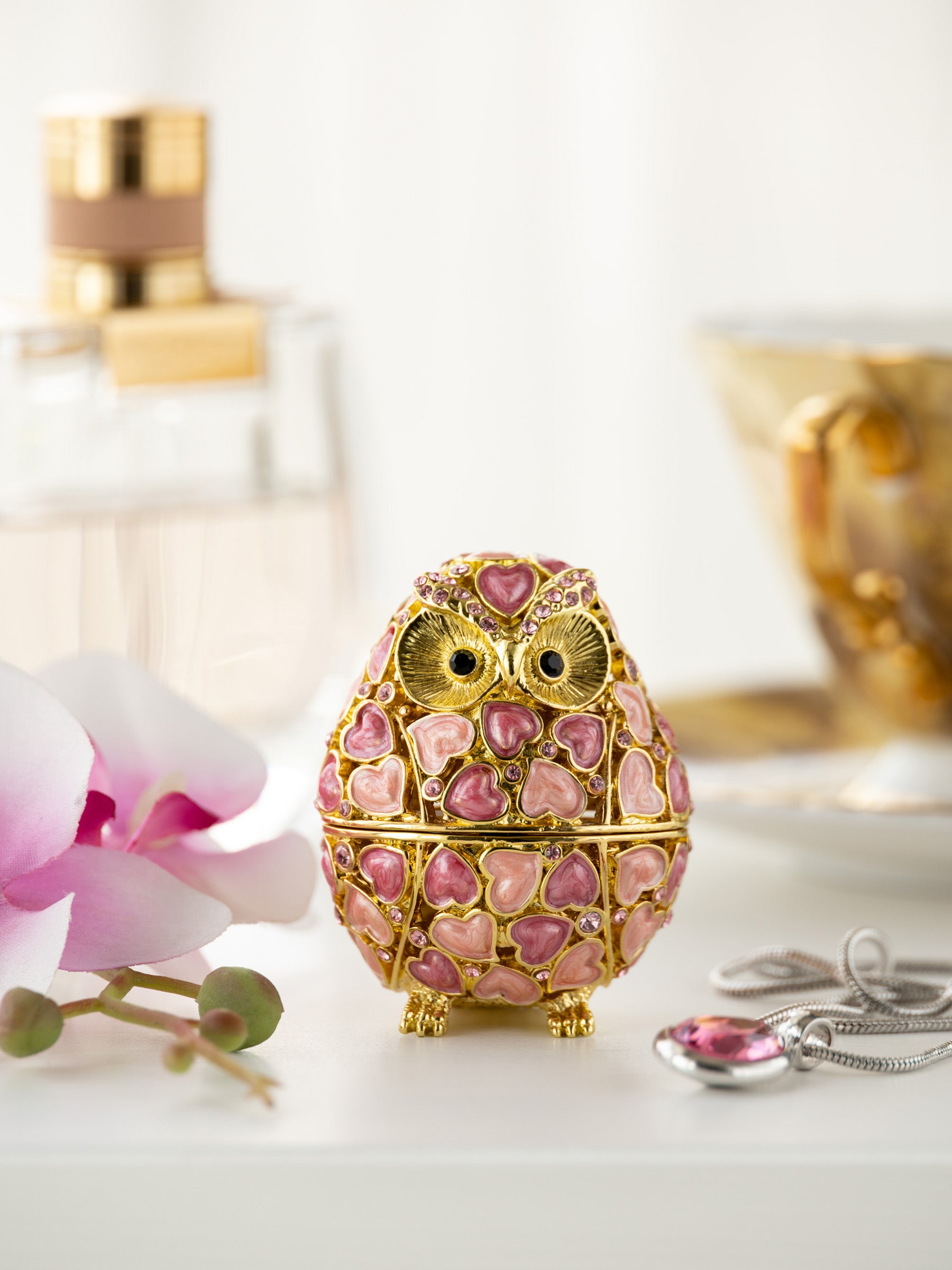 Keren Kopal Golden Owl with Hearts