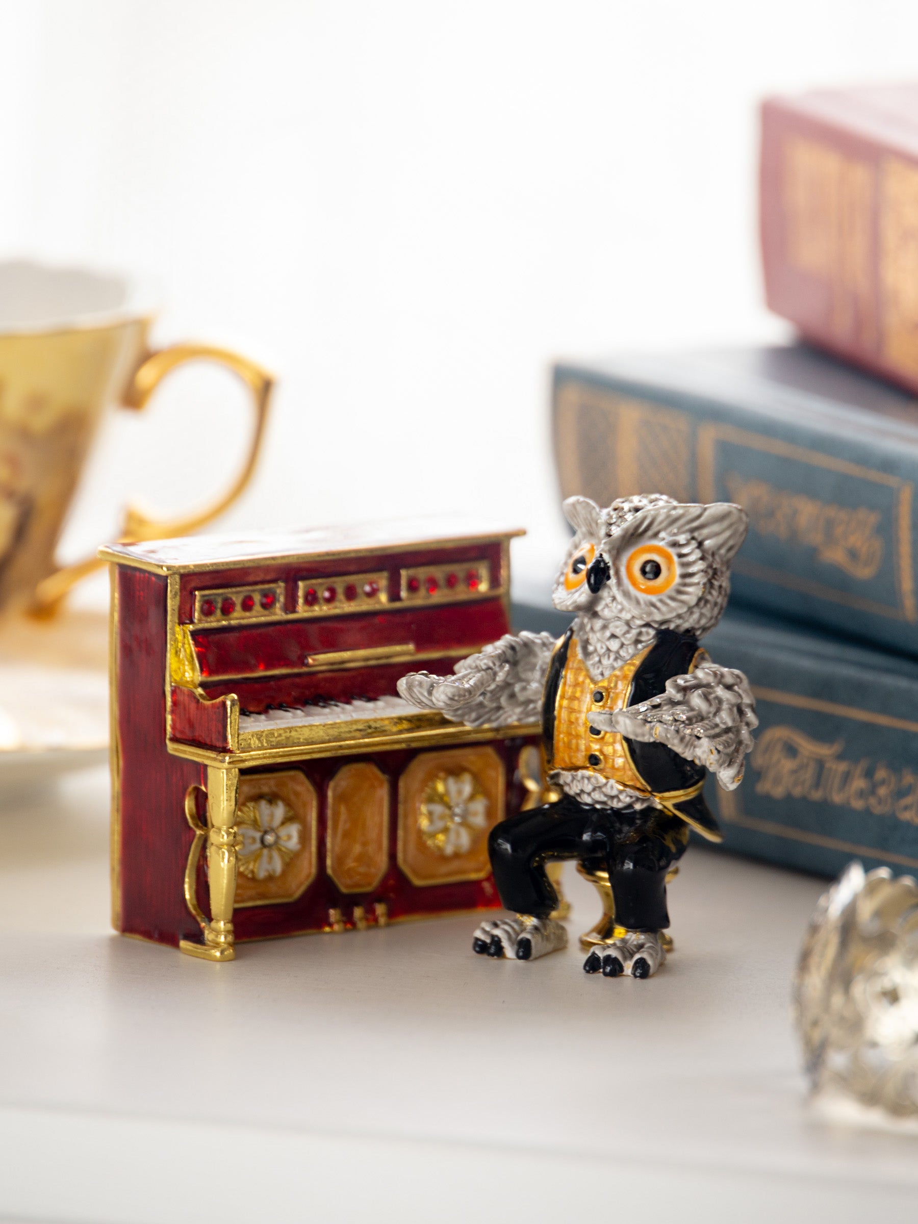 Keren Kopal Owl Playing the Piano
