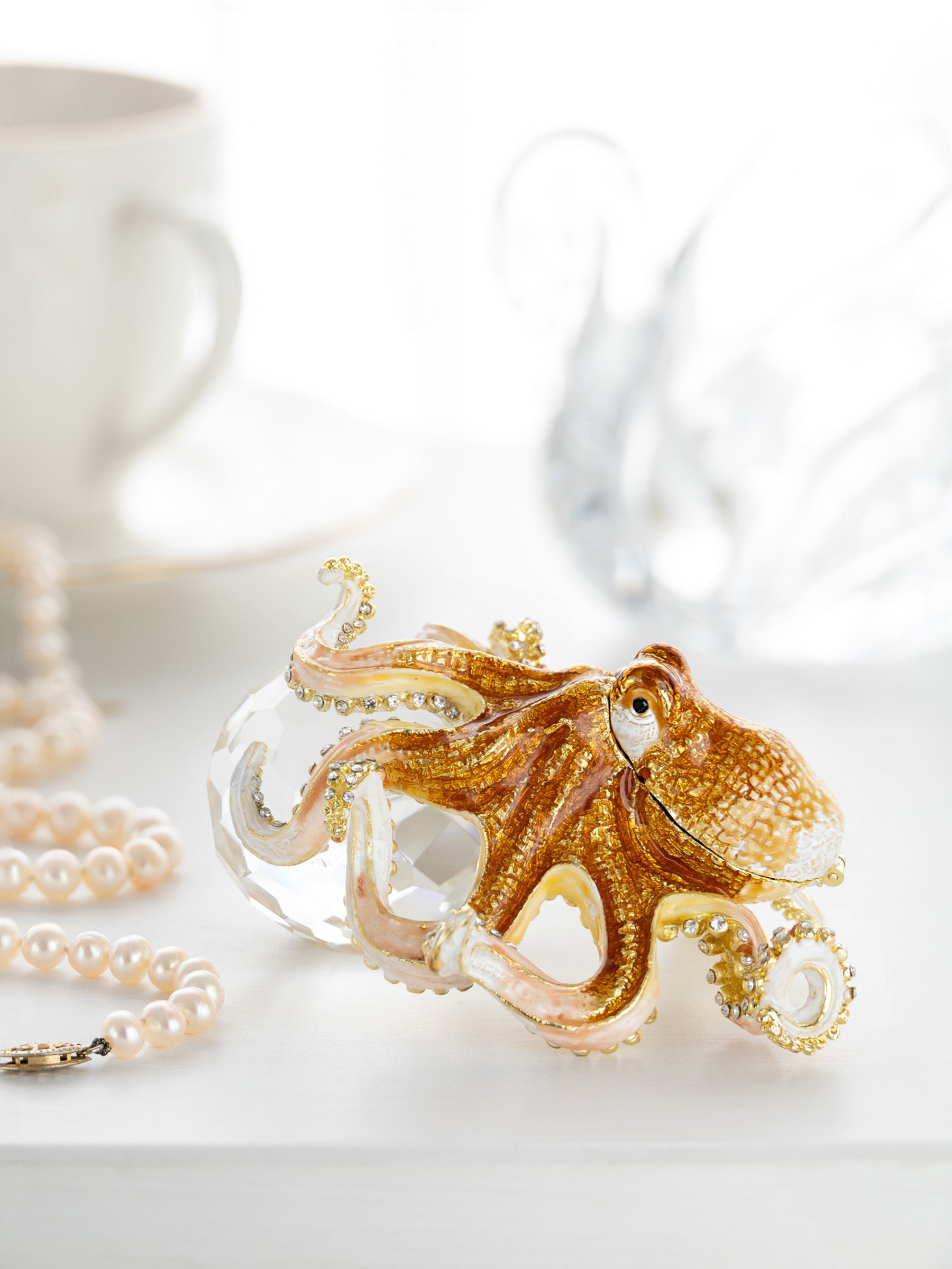 Keren Kopal Crystal Apple with an Octopus