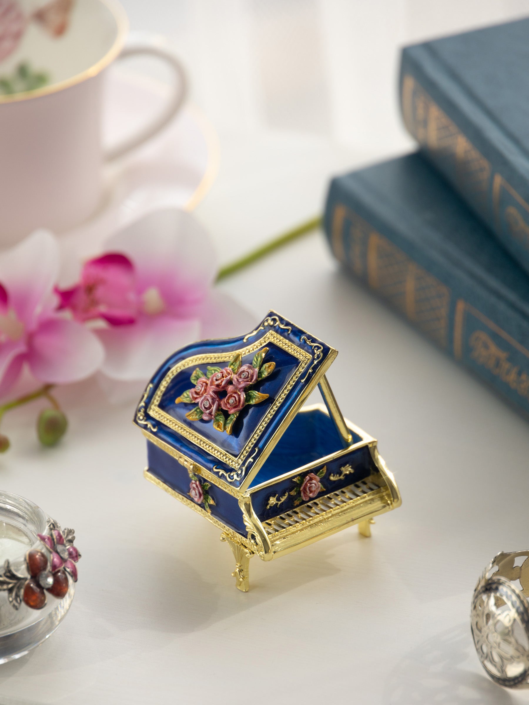 Keren Kopal Blue Piano with Flowers