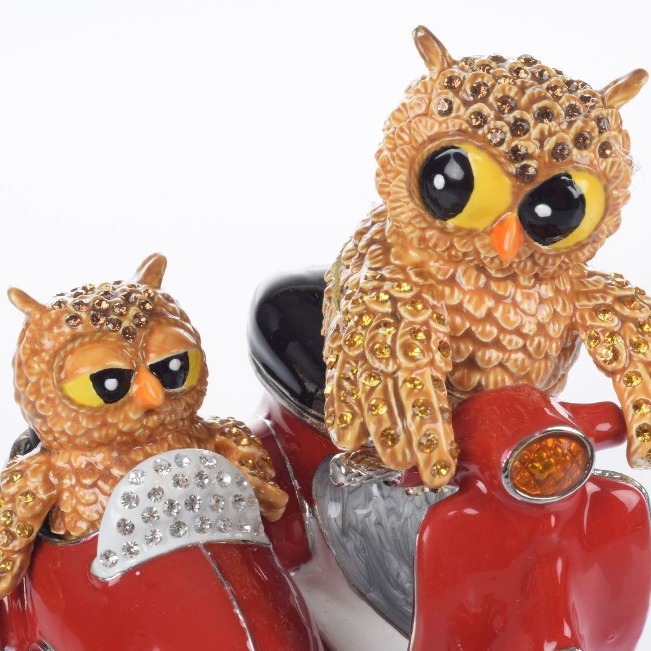 Keren Kopal Brown Owl & Owlet red bike with sidecar Limited edition 1 of 250