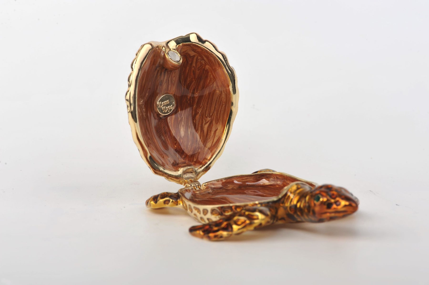 Keren Kopal Amber Sea Turtle