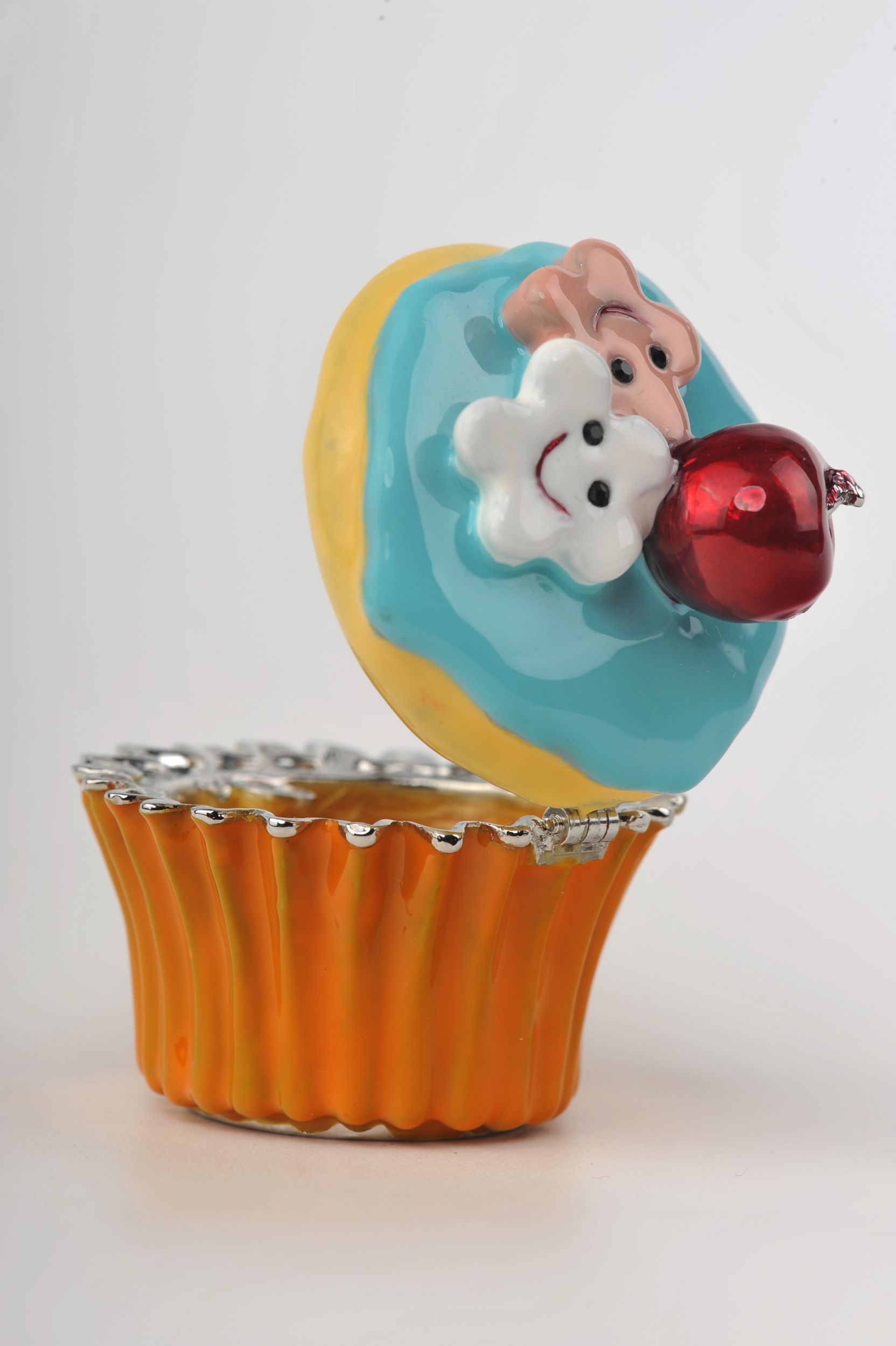 Keren Kopal Blue and Yellow Frosting Cupcake