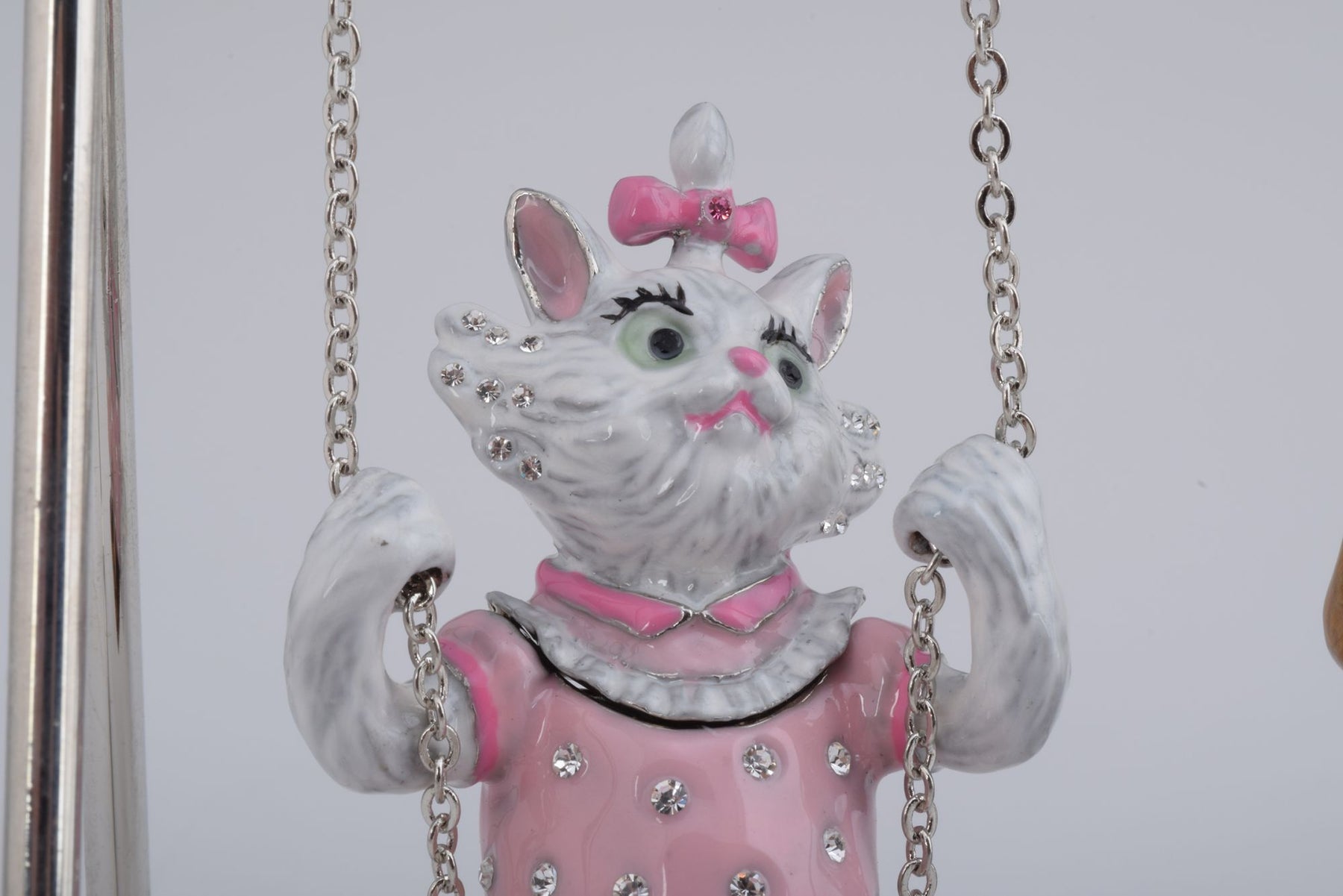 Keren Kopal Cat & Dog Swinging