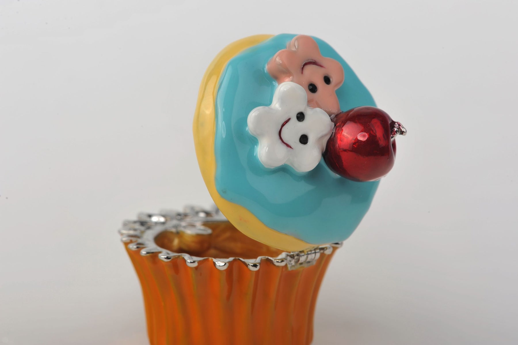 Keren Kopal Blue and Yellow Frosting Cupcake