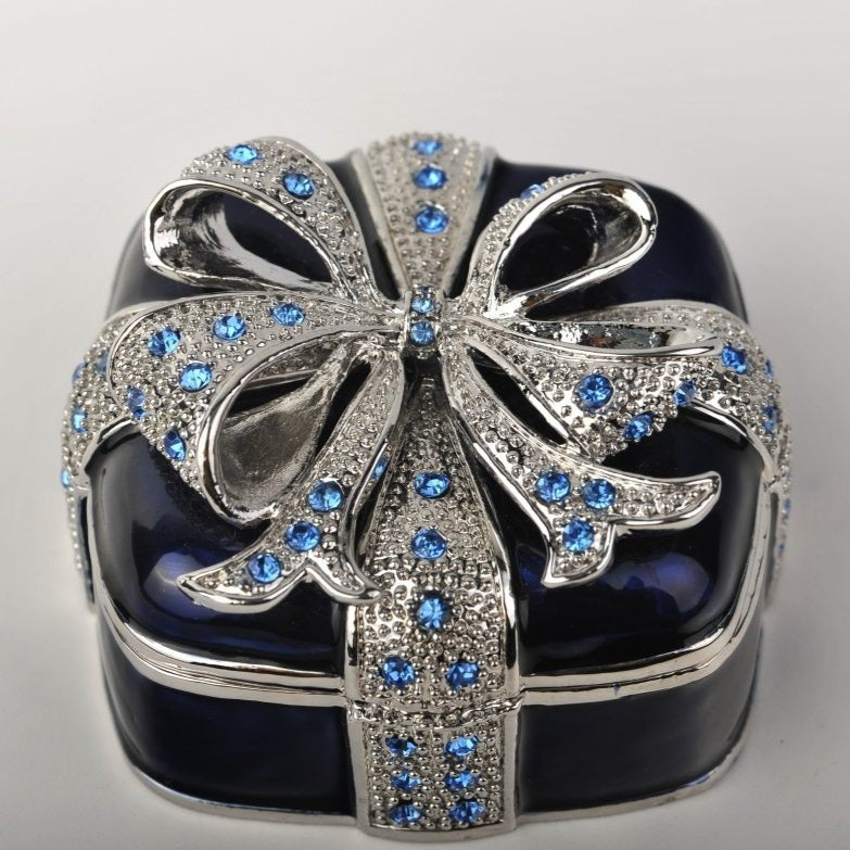 Keren Kopal Blue Present Box