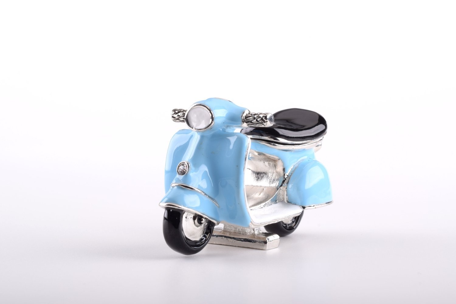 Keren Kopal Blue Vespa