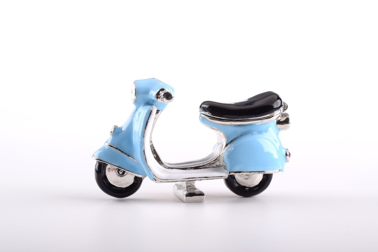 Keren Kopal Blue Vespa
