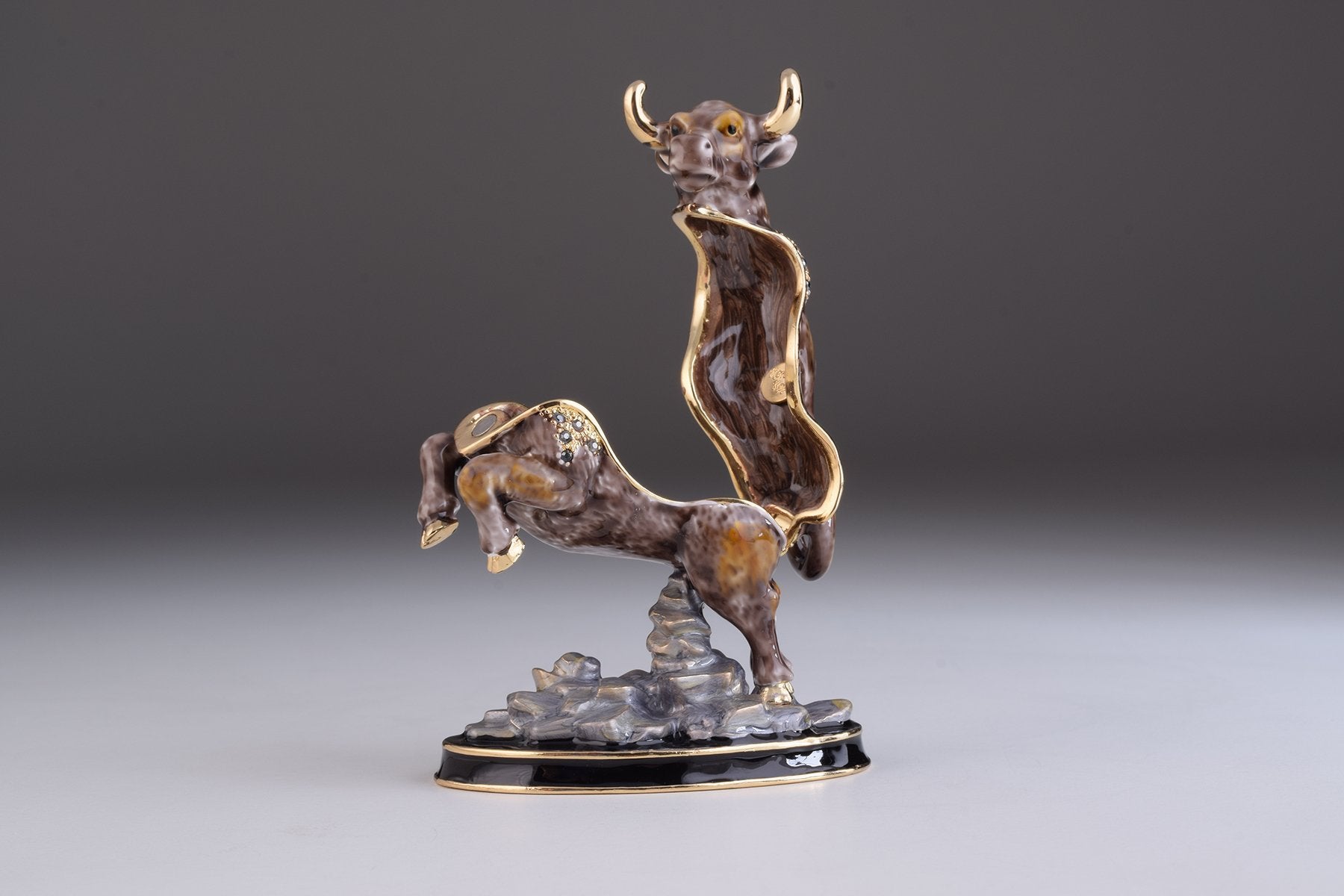 Keren Kopal Brown Bull