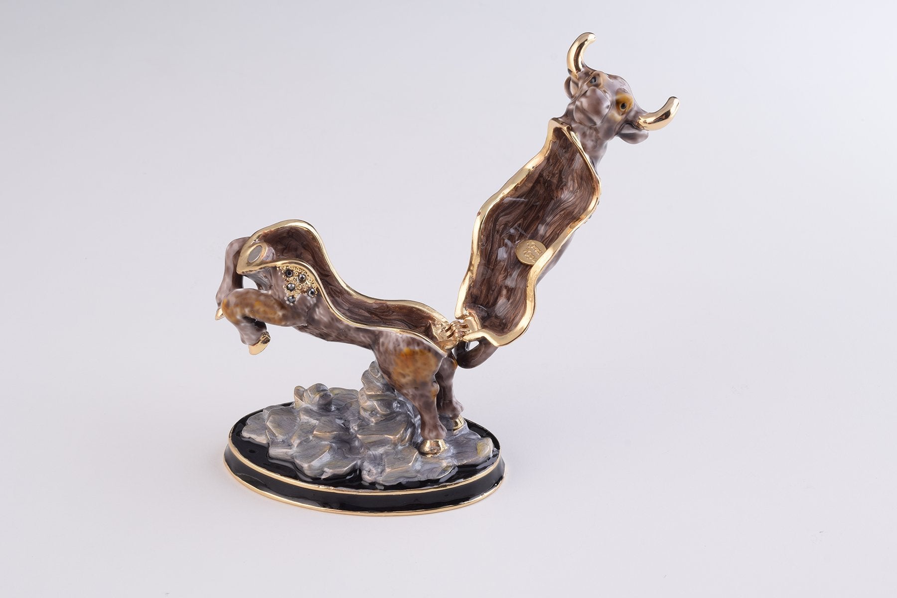 Keren Kopal Brown Bull