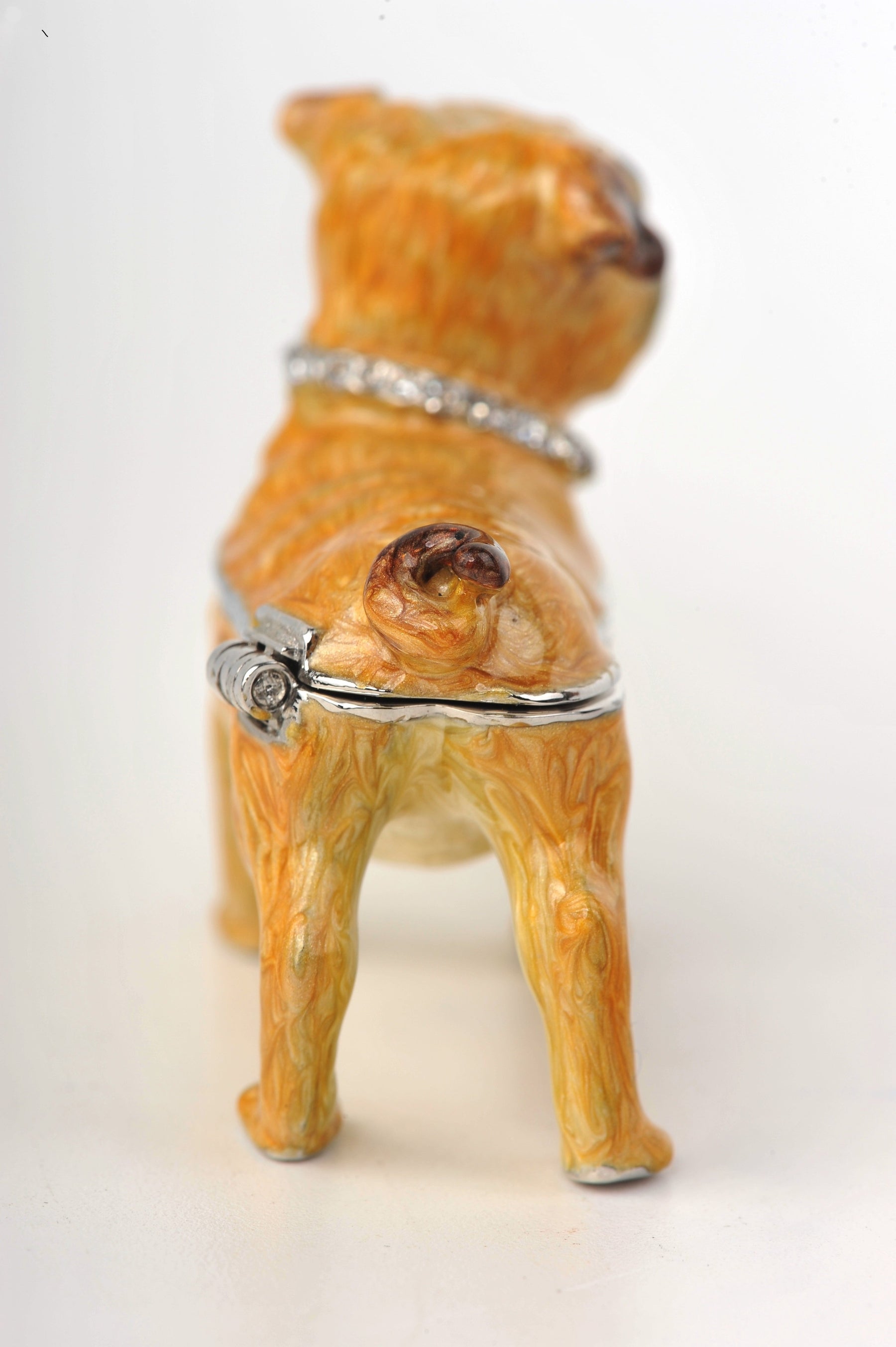 Keren Kopal Bulldog Dog