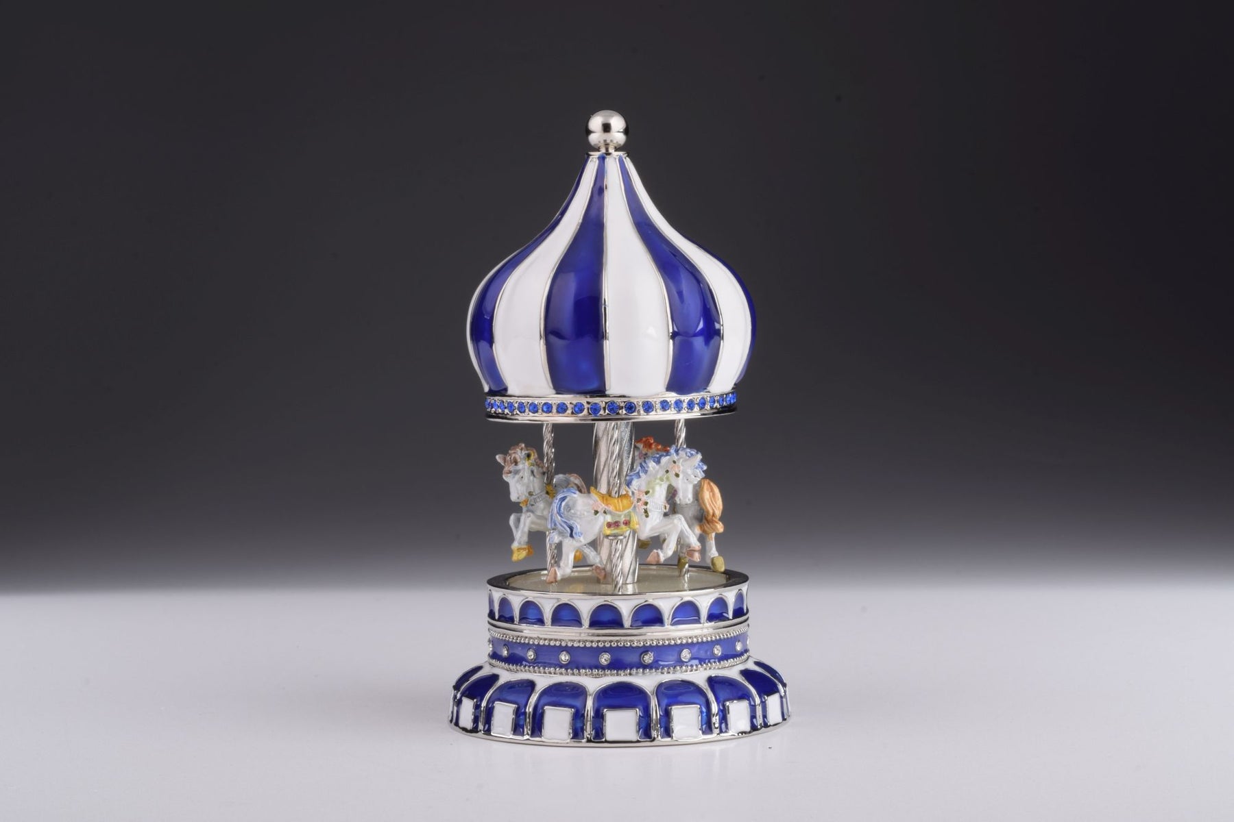 Keren Kopal Blue Wind up Musical Carousel