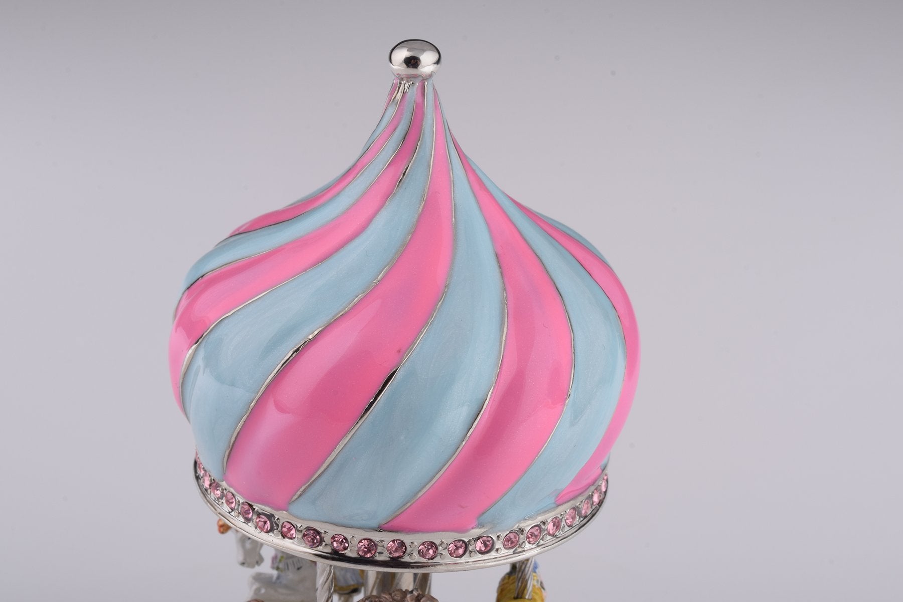 Keren Kopal Pink Wind up Musical Carousel