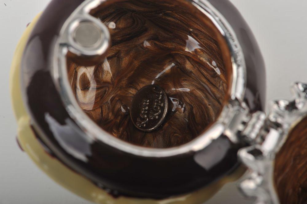 Keren Kopal Chocolate and Vanilla Frosting Cupcake