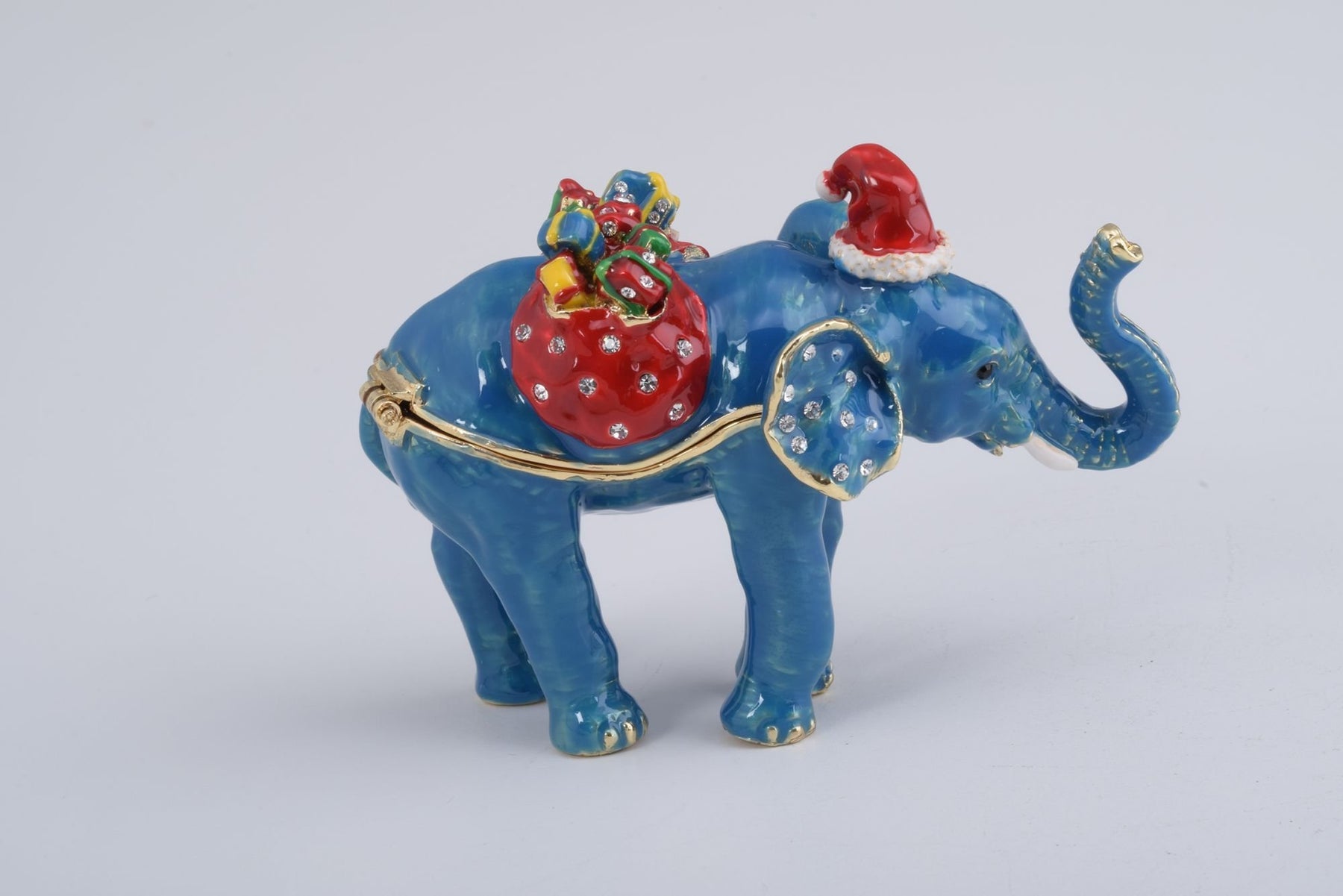 Keren Kopal Christmas Elephant bearing gifts and presents
