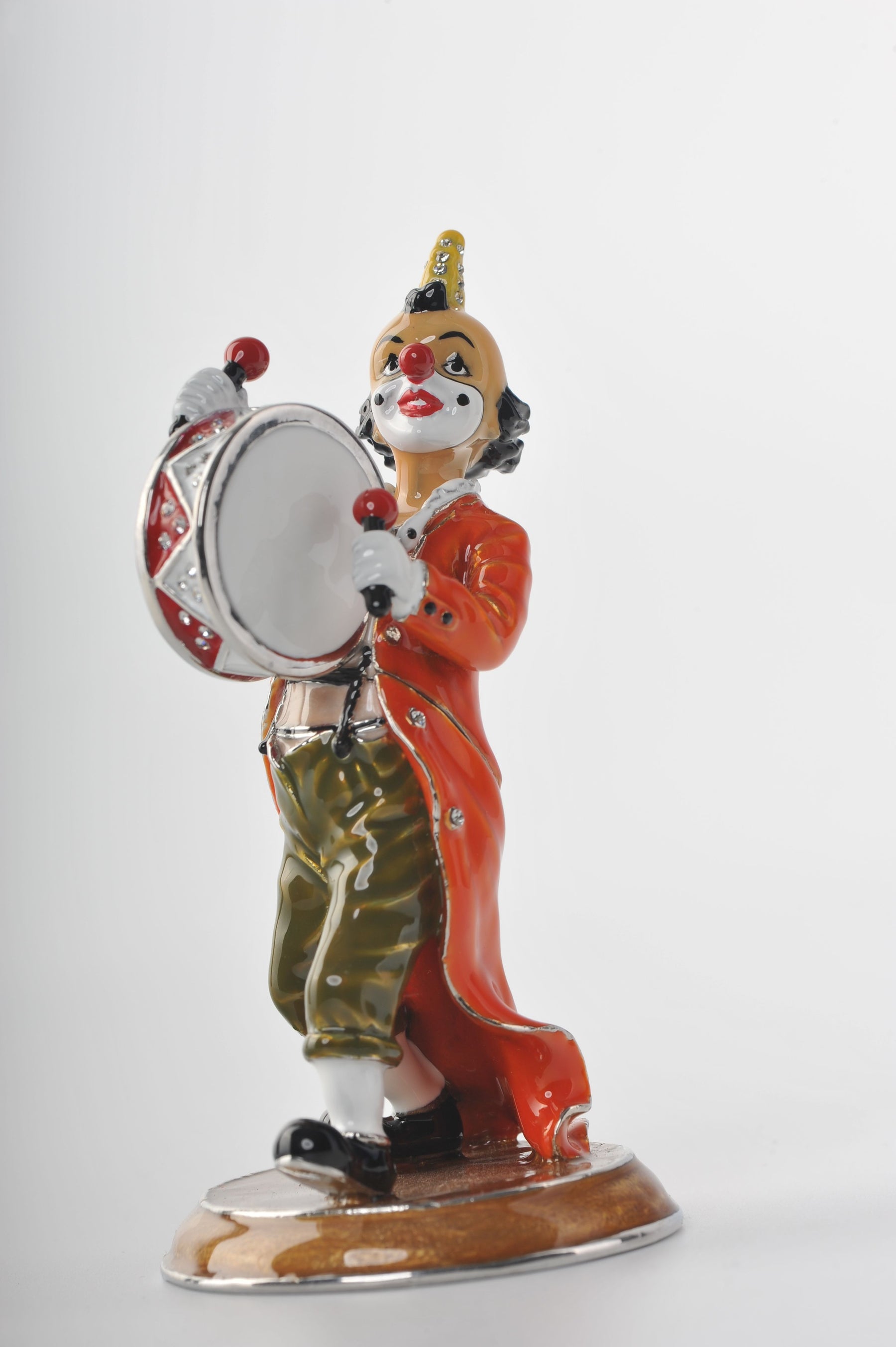 Keren Kopal Clown Playing the Drum