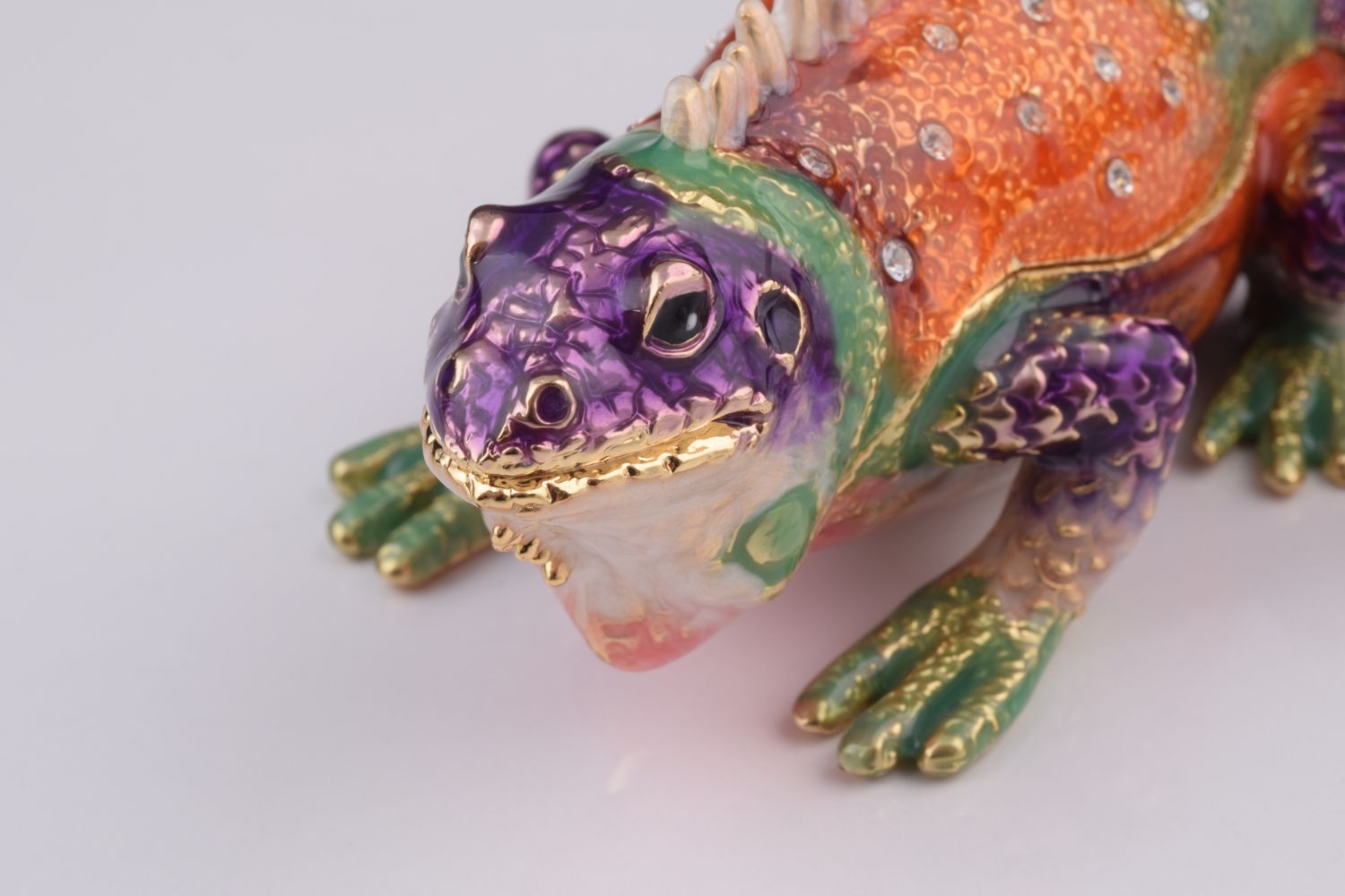 Keren Kopal Colorful Iguana