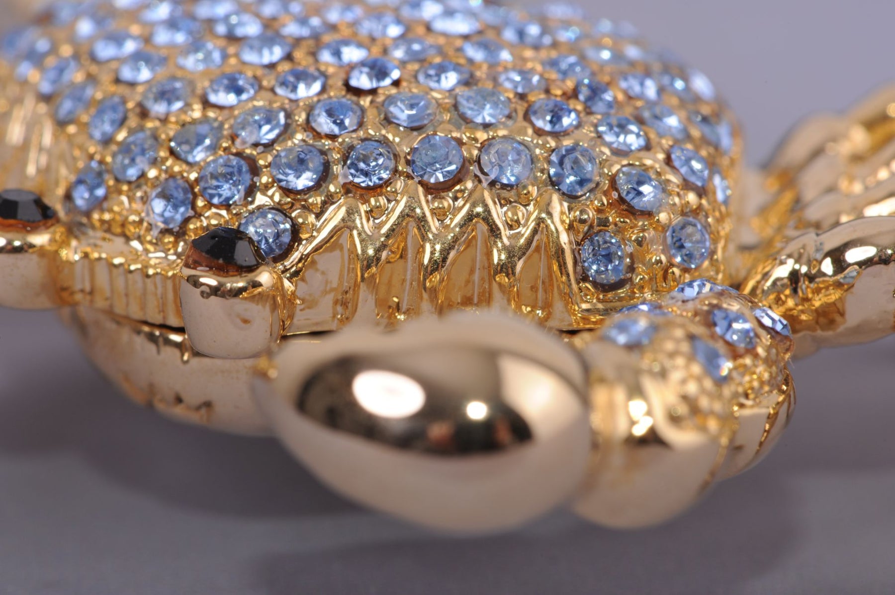 Keren Kopal Golden Crab with blue stones