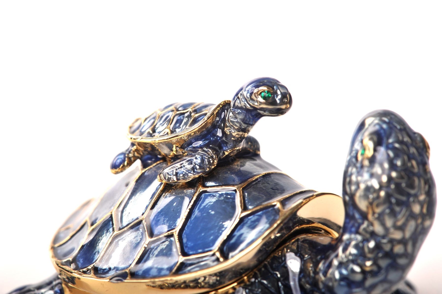 Keren Kopal Blue Sea Turtle with Baby