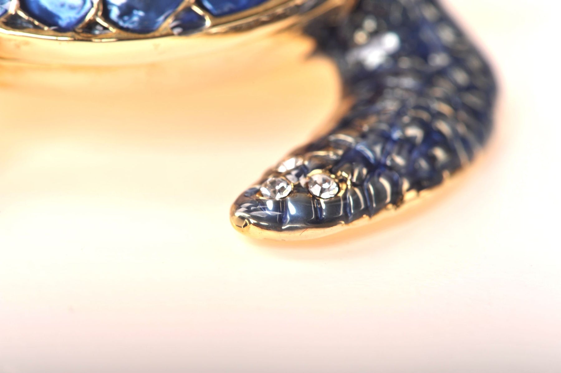 Keren Kopal Blue Sea Turtle with Baby