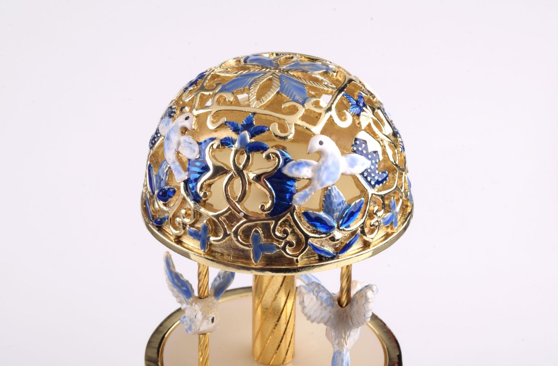 Keren Kopal Blue carousel with Doves