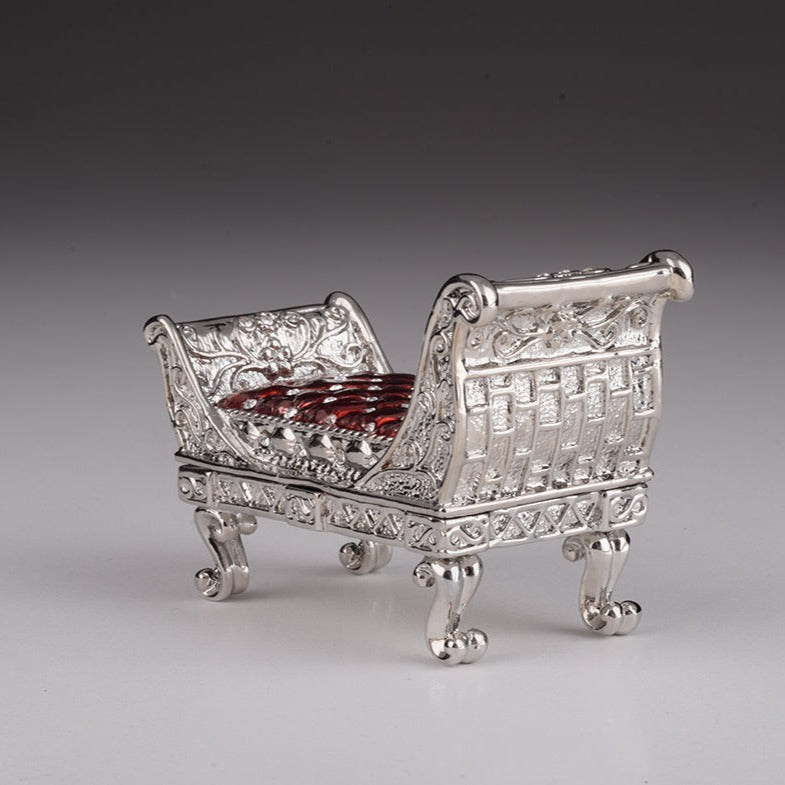 Keren Kopal Vintage Baby Bed