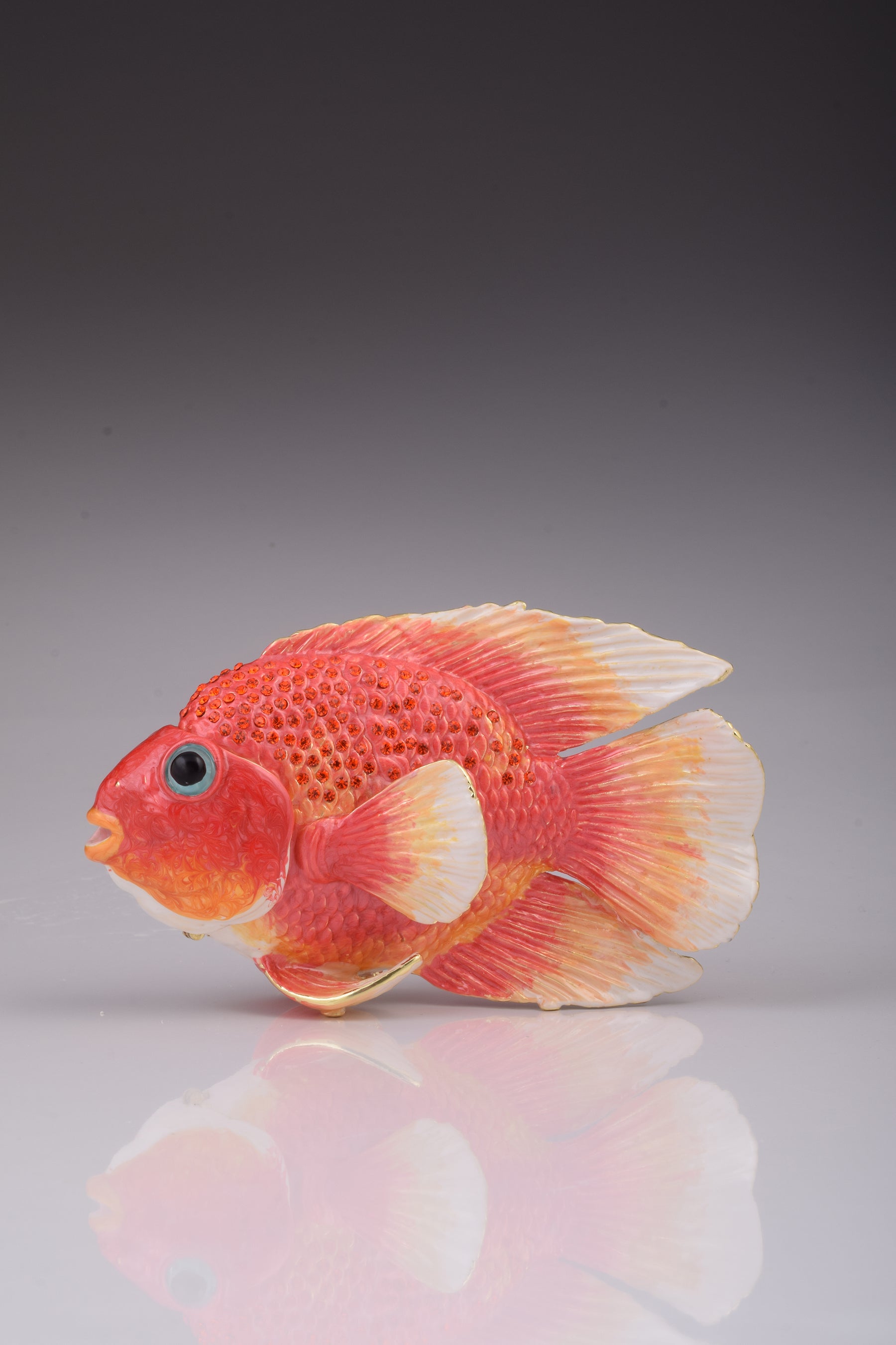 Keren Kopal Red Fish