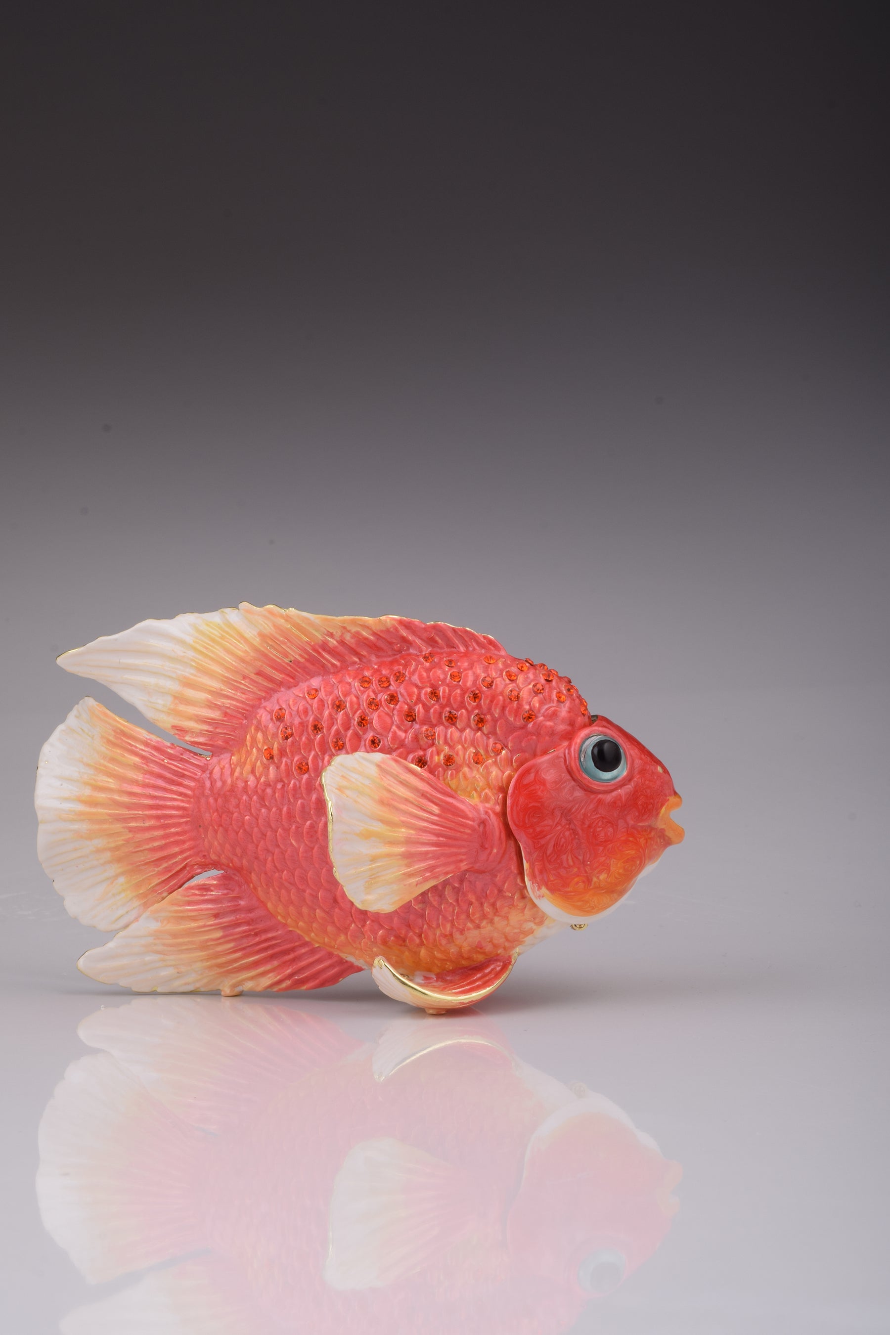 Keren Kopal Red Fish