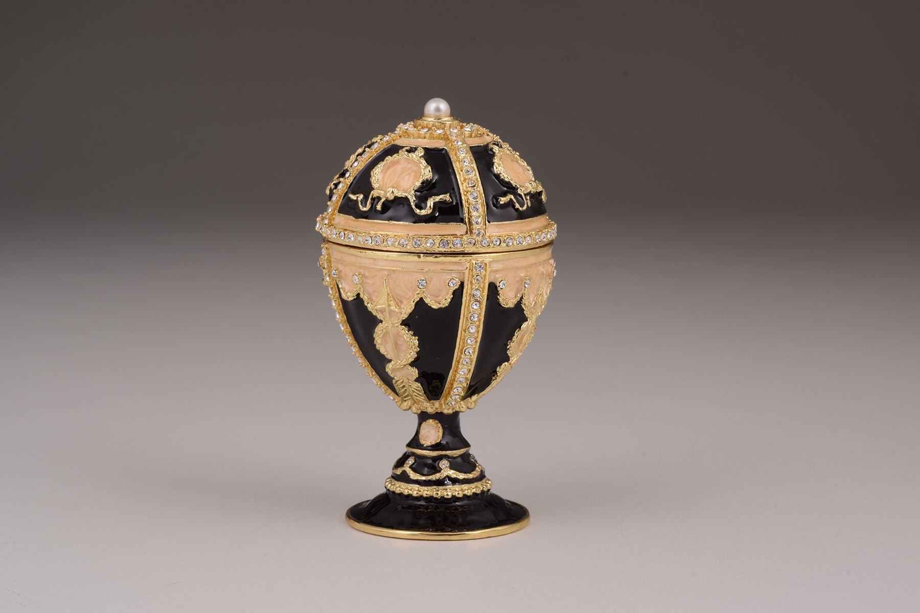 Keren Kopal Black Russian Egg