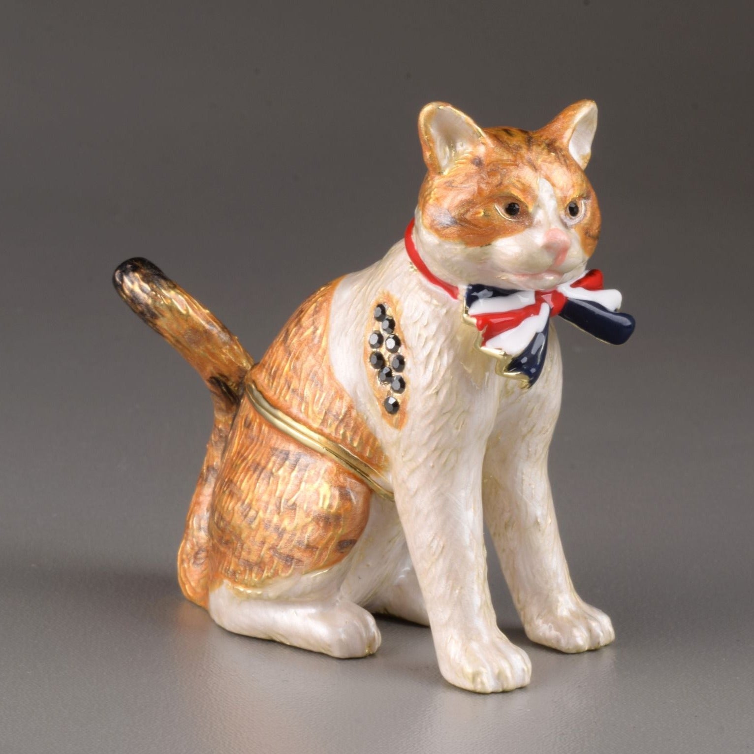 Keren Kopal Brown Cat