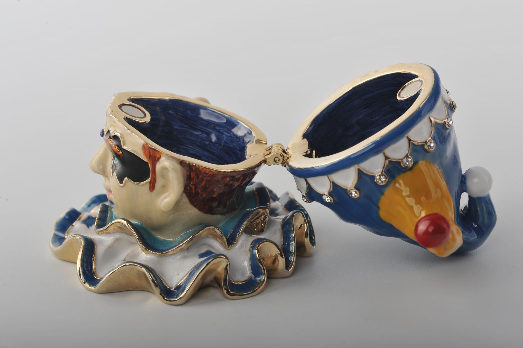 Keren Kopal Decorated Clown Head