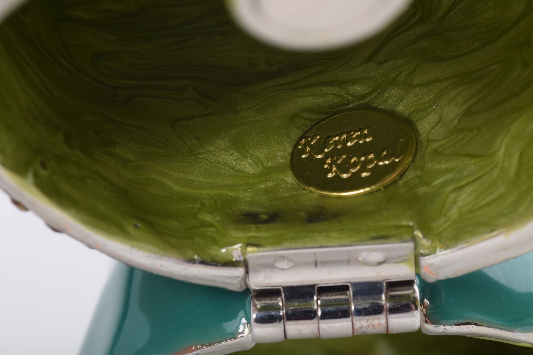 Keren Kopal Dentist Frog