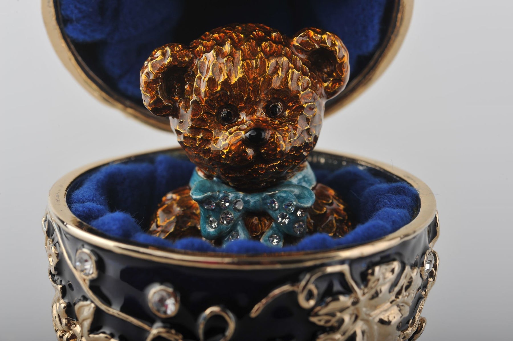 Keren Kopal Egg with a Teddy Bear Inside