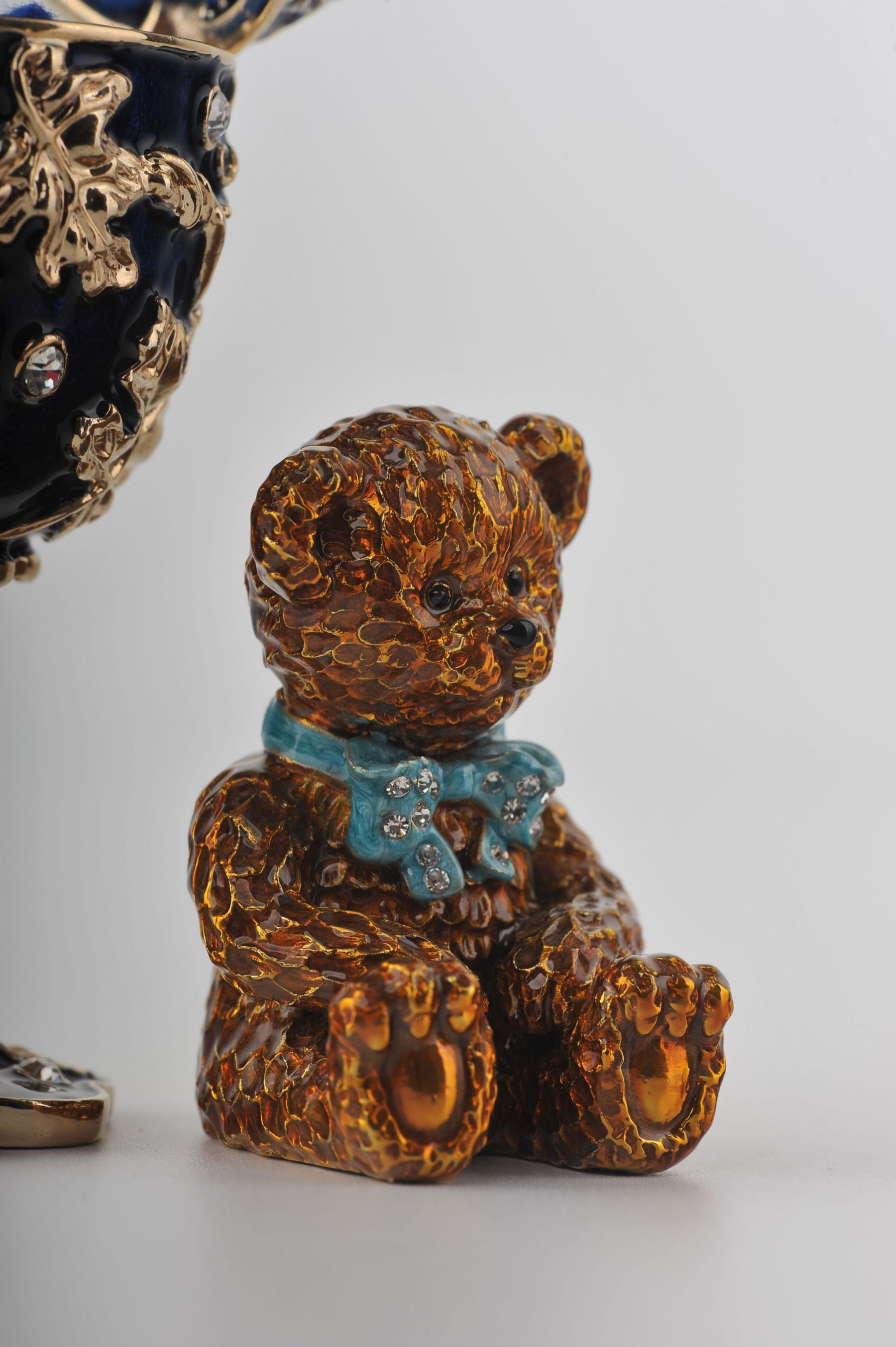 Keren Kopal Egg with a Teddy Bear Inside