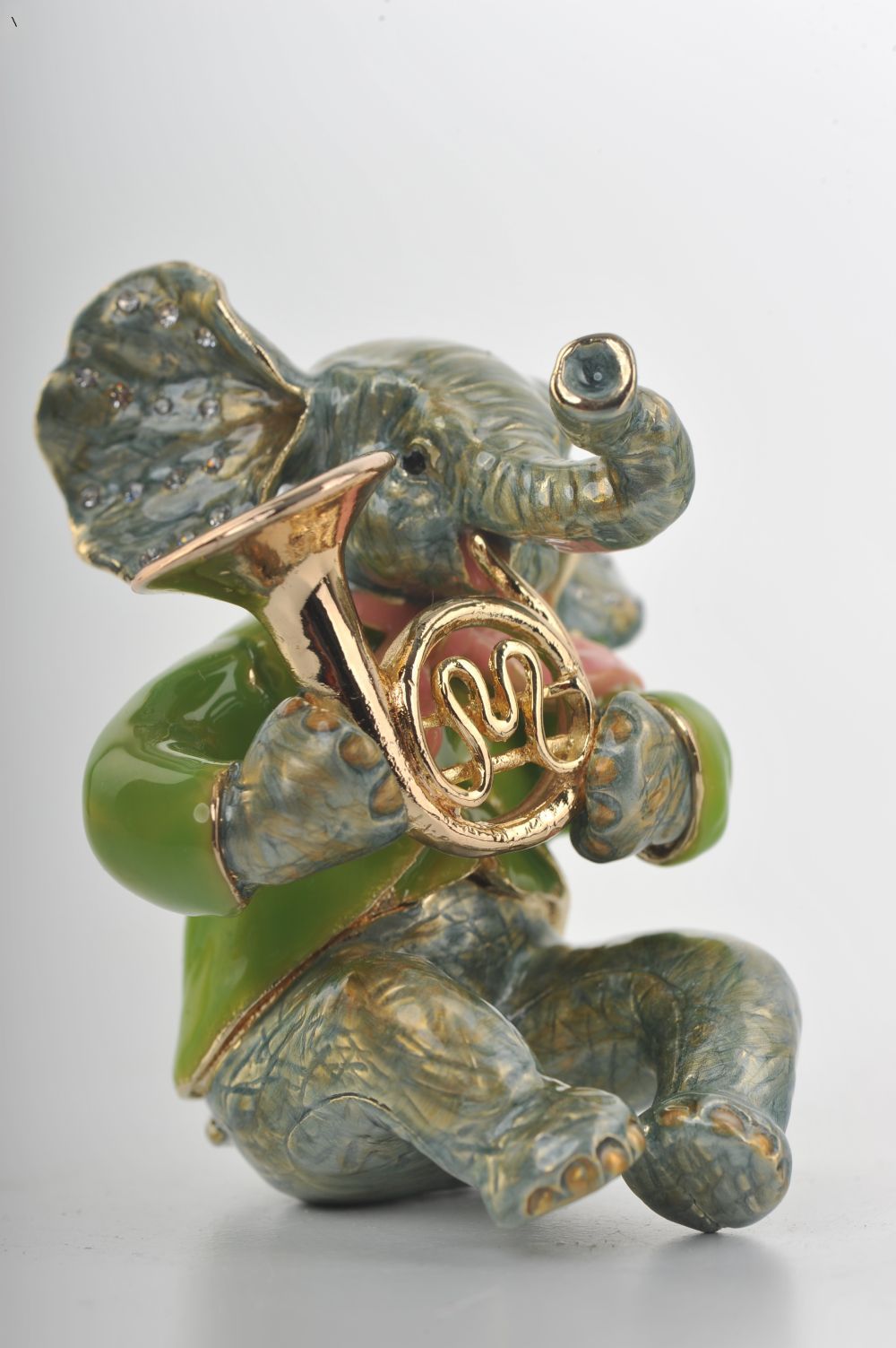 Keren Kopal Elephant Playing the Trumpet